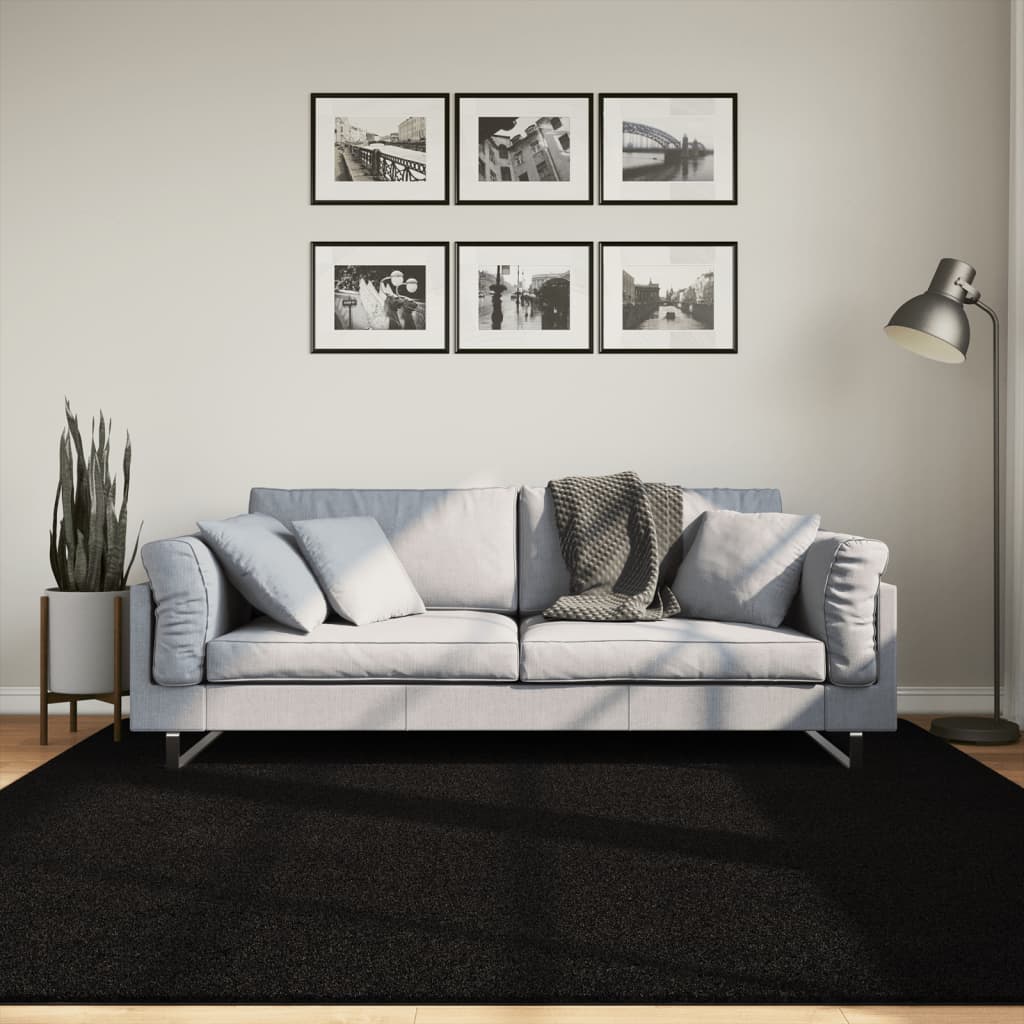 E-shop Multidom Koberec HUARTE s krátkym vlakom umývateľný čierny 200x200 cm
