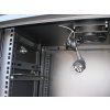 Datacom 19'' rozvádzač 9U/450 mm (sklo) čierny