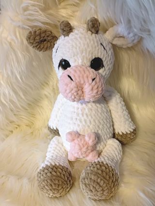 Tahle kravička vznikla na objednávku jako vánoční dárek doslova za 5 minut 12 🎄 a focená byla v době největší inverze asi...