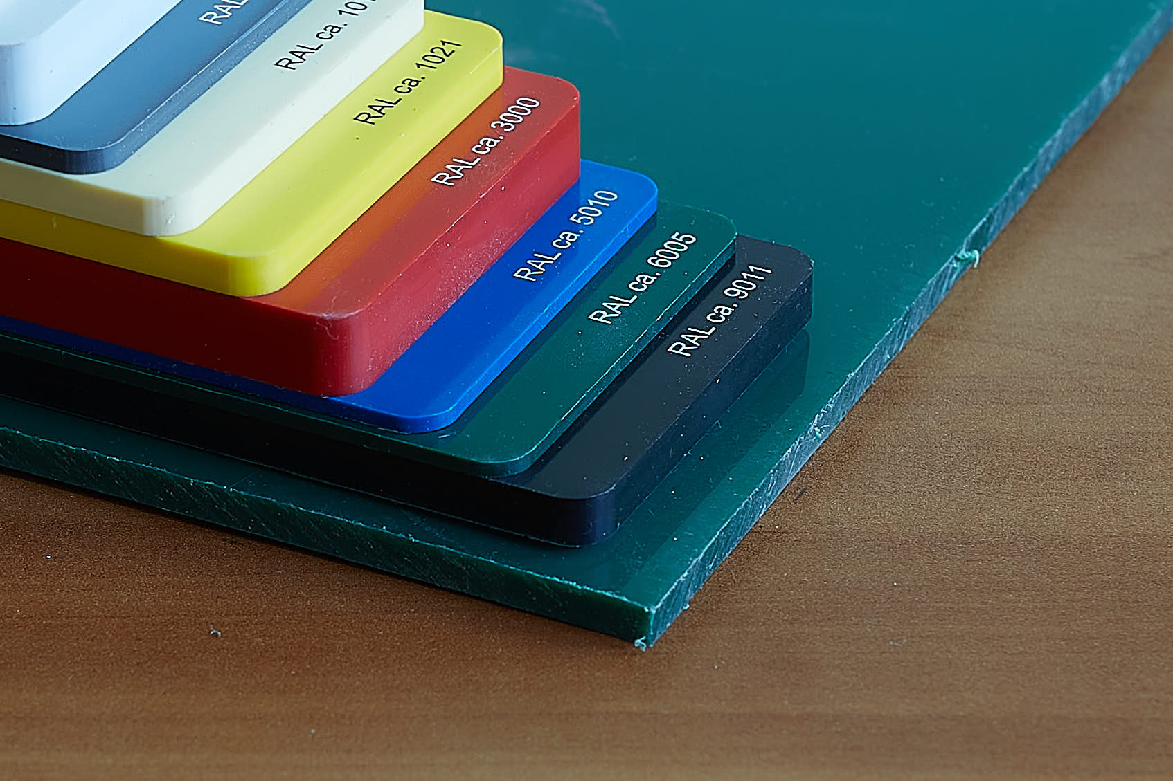 Medur PVC-U deska tl. 8 mm Barva: tm. šedá RAL 7011, Rozměr: 1500 x 3000 mm