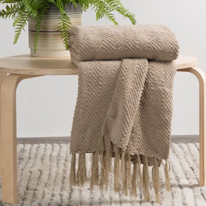 rendkívüli-takaró-milo-bézs-mintában