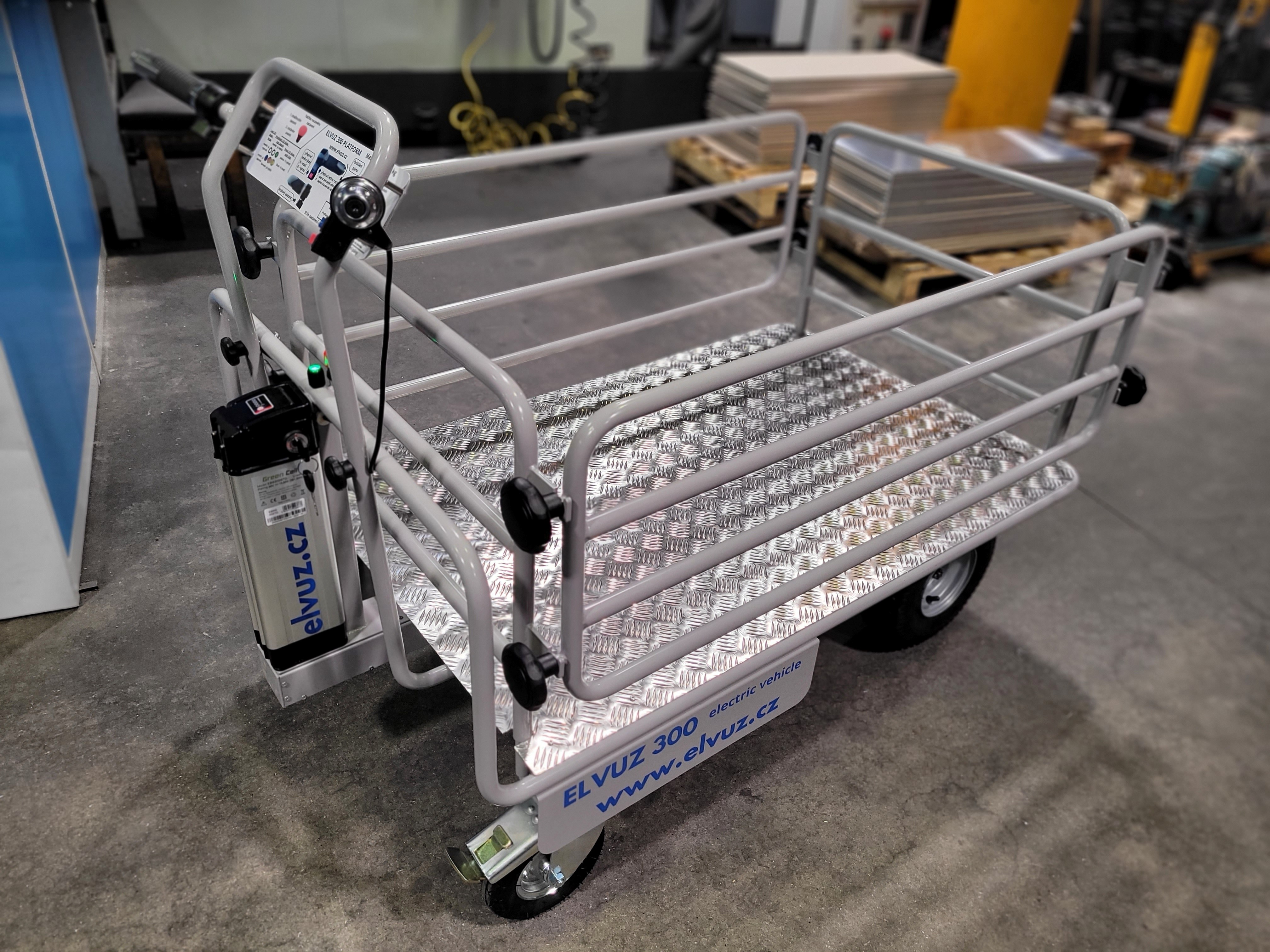 ELVUZ 300 PLATFORM MAXI