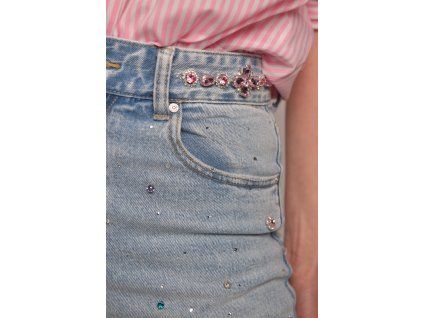 Džíny s vysokým pasem