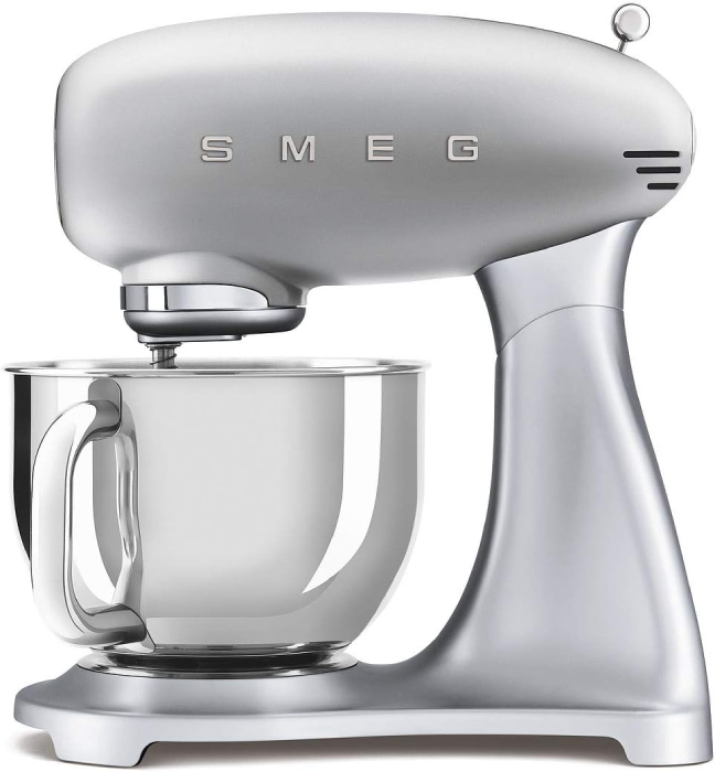 Kuchyňský robot Smeg 50's style SMF02SVEU / 800 W / 4,8 l / stříbrná