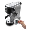 Pákový kávovar Espresso DeLonghi EC 685.BK DEDICA / 15 bar / 1450 W / černá