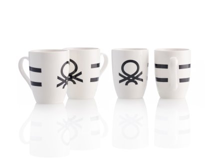 Sada 4 porcelánových hrnků United Colors of Benetton / bílá s černým vzorem