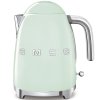 Čajník Smeg 50. rokov KLF03PGEU / 2400 W / 1,7 l / pastelovo zelený