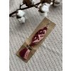 Macrame klíčenka vínová