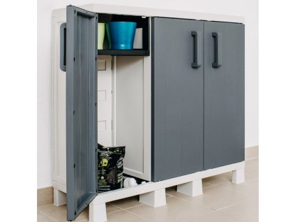 Skříň plastová ANNIVERSARY 97 x 37 x 93 cm, nízká 3 dveřová, barva tmavě šedá dvířka