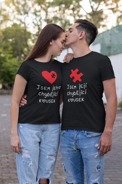 t shirt mockup of a man kissing his girlfriend on the street 30747 (2) (1)