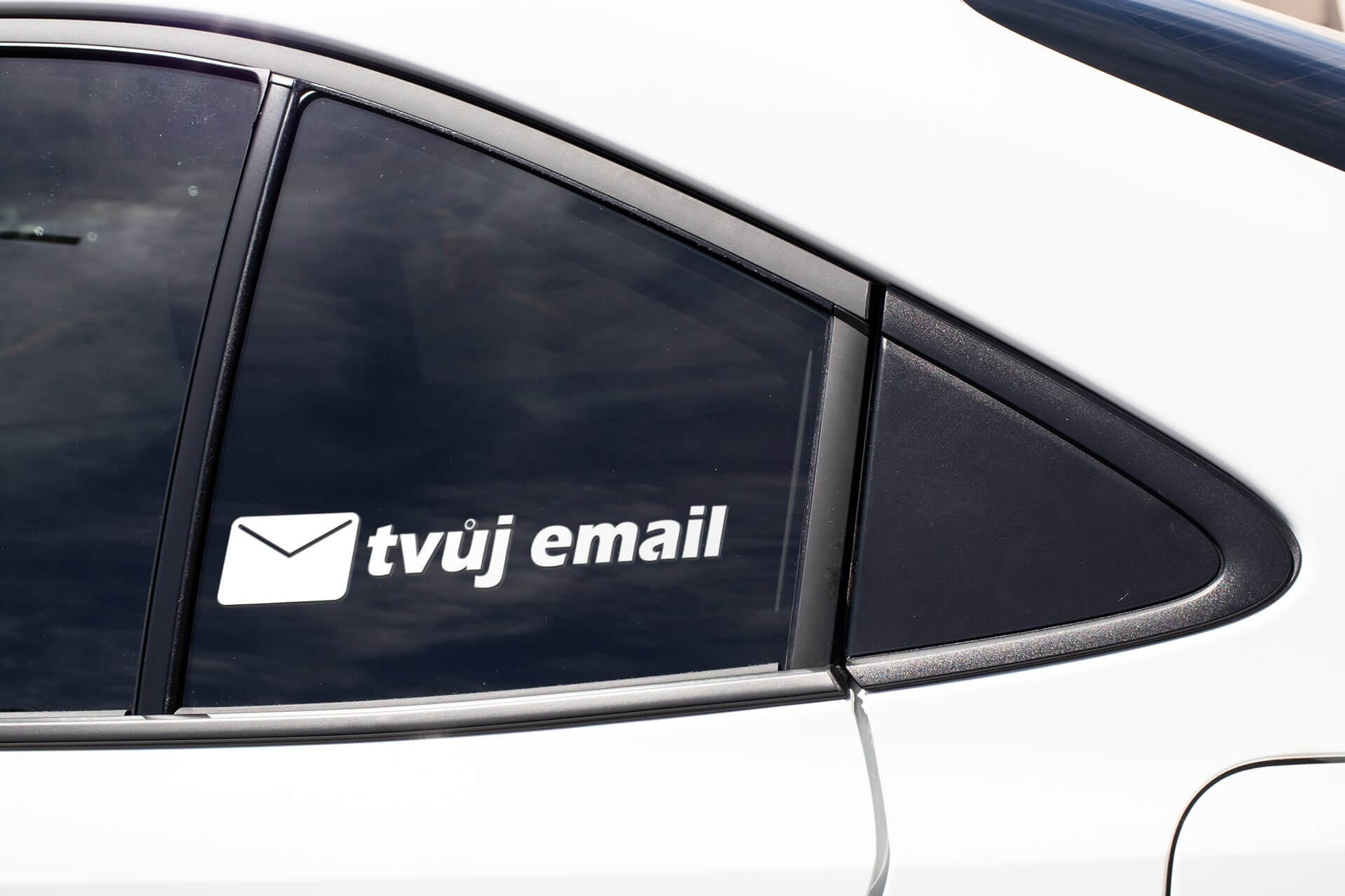Levně Nálepka Tvůj email Barva: Bílá