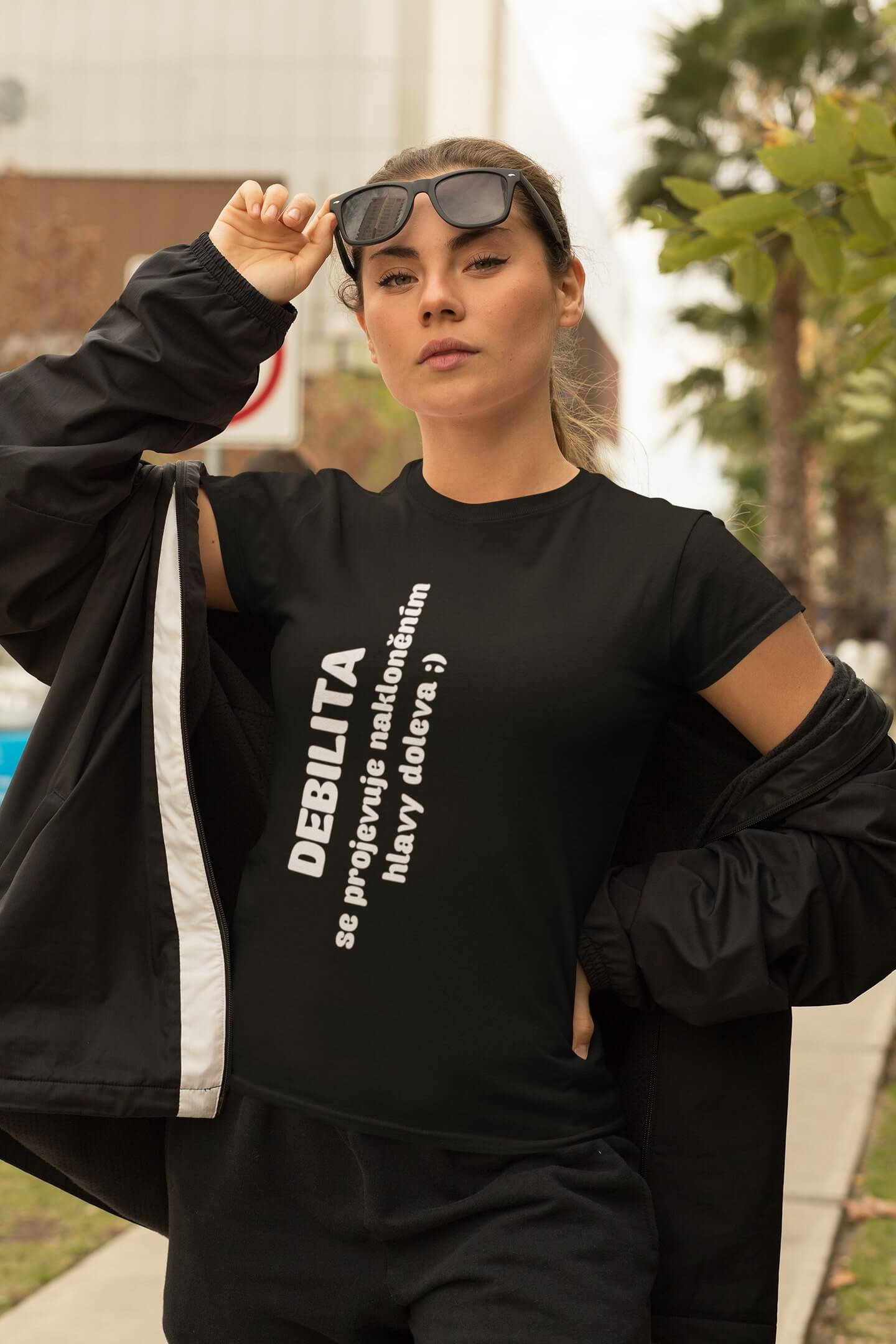 Dámské tričko Debilita Barva: Černá, Velikost: 2XL