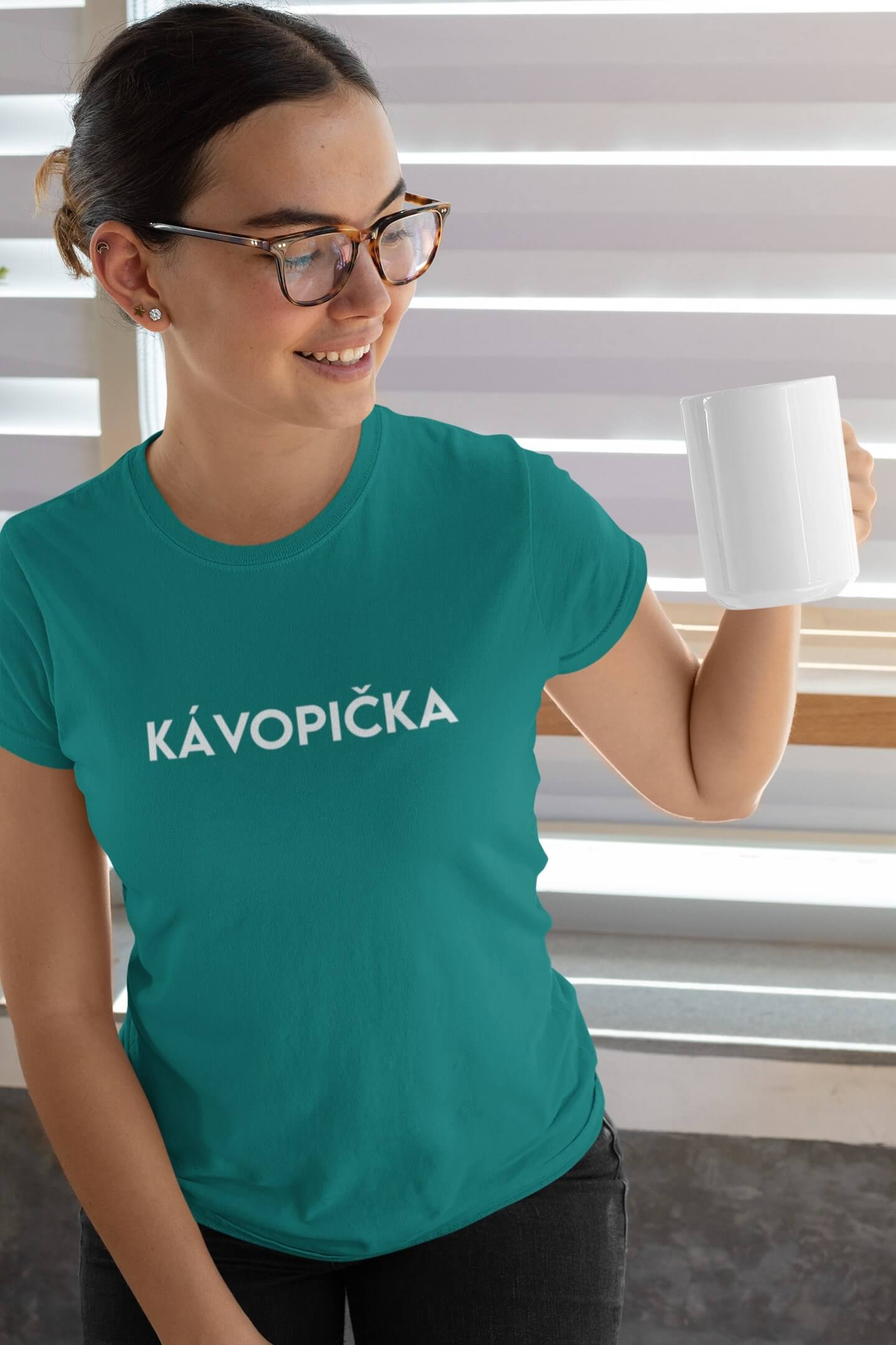 Levně Dámské tričko Kávopička Barva: Smaragdově zelená