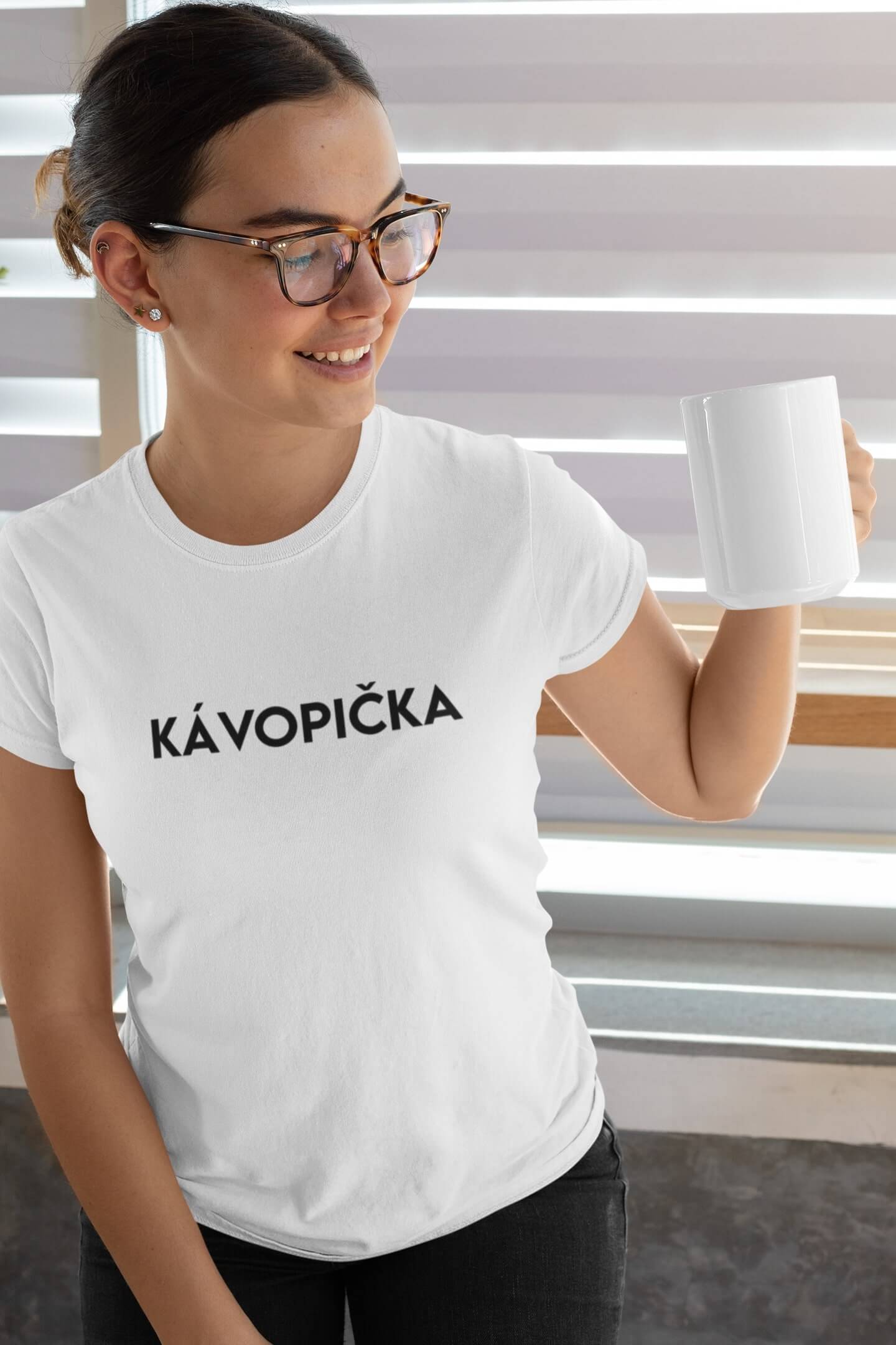 Levně Dámské tričko Kávopička Barva: Bíla
