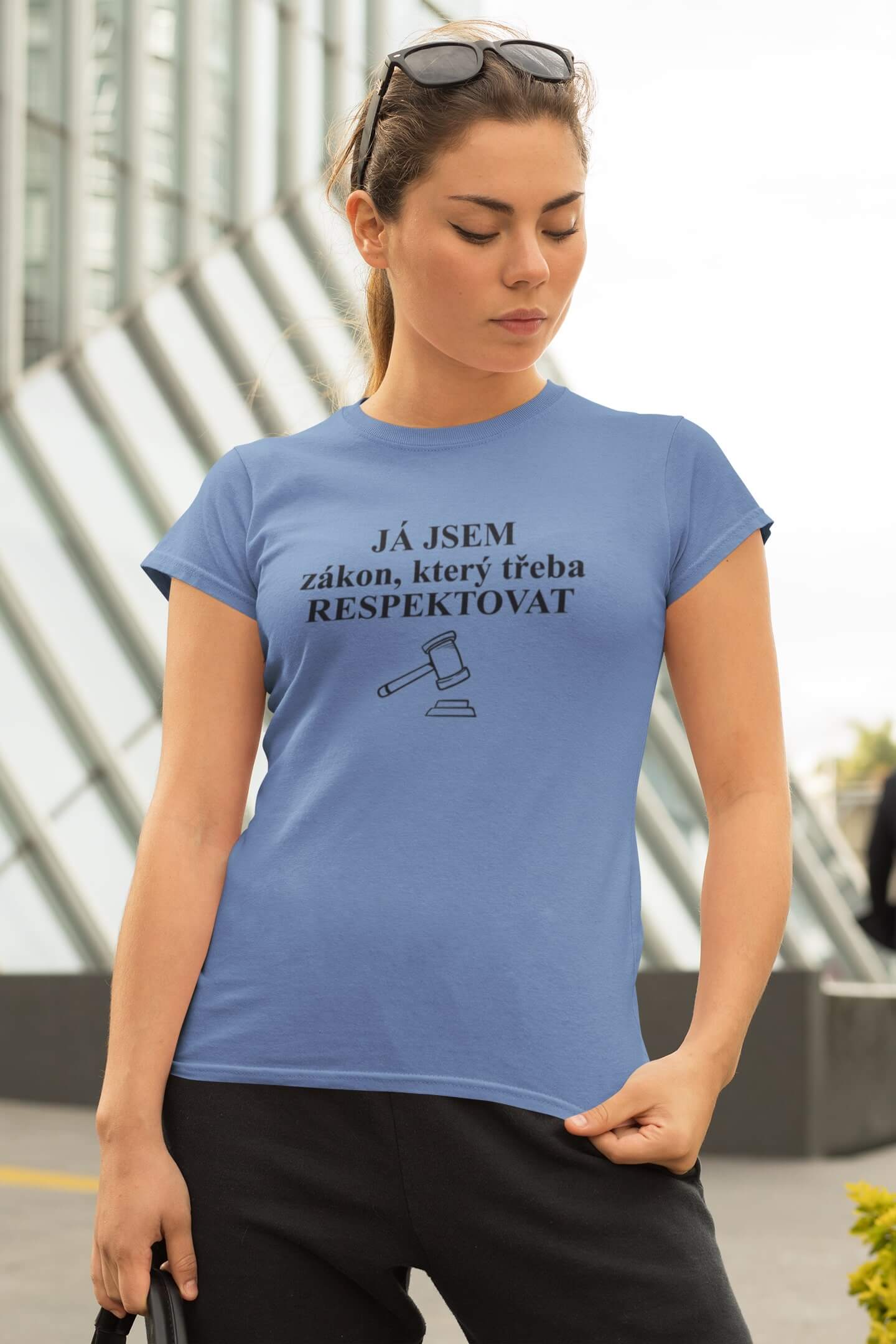 Dámské tričko Já jsem zákon Barva: Světlemodrá, Velikost: 2XL