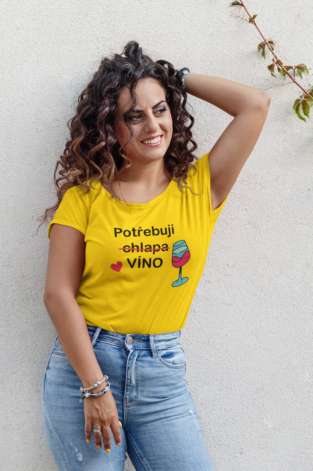 Dámské tričko Potřebuji vínko