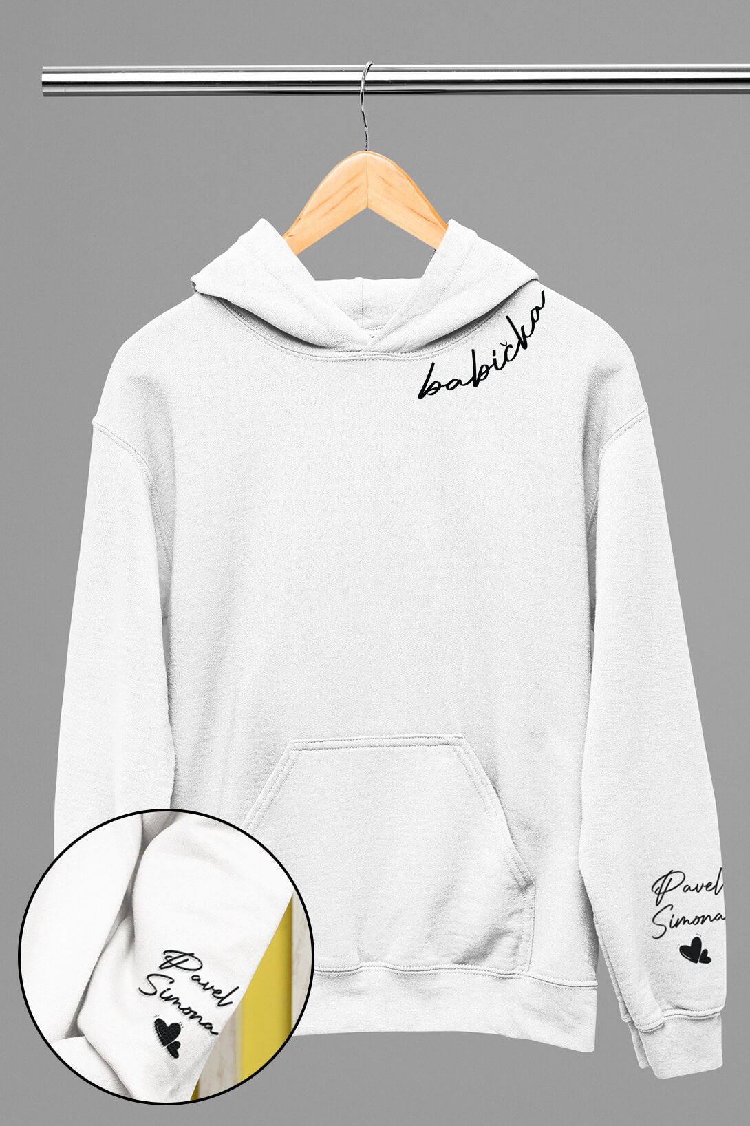 Dámská mikina pro babičku se jmény dětí Barva: Bíla