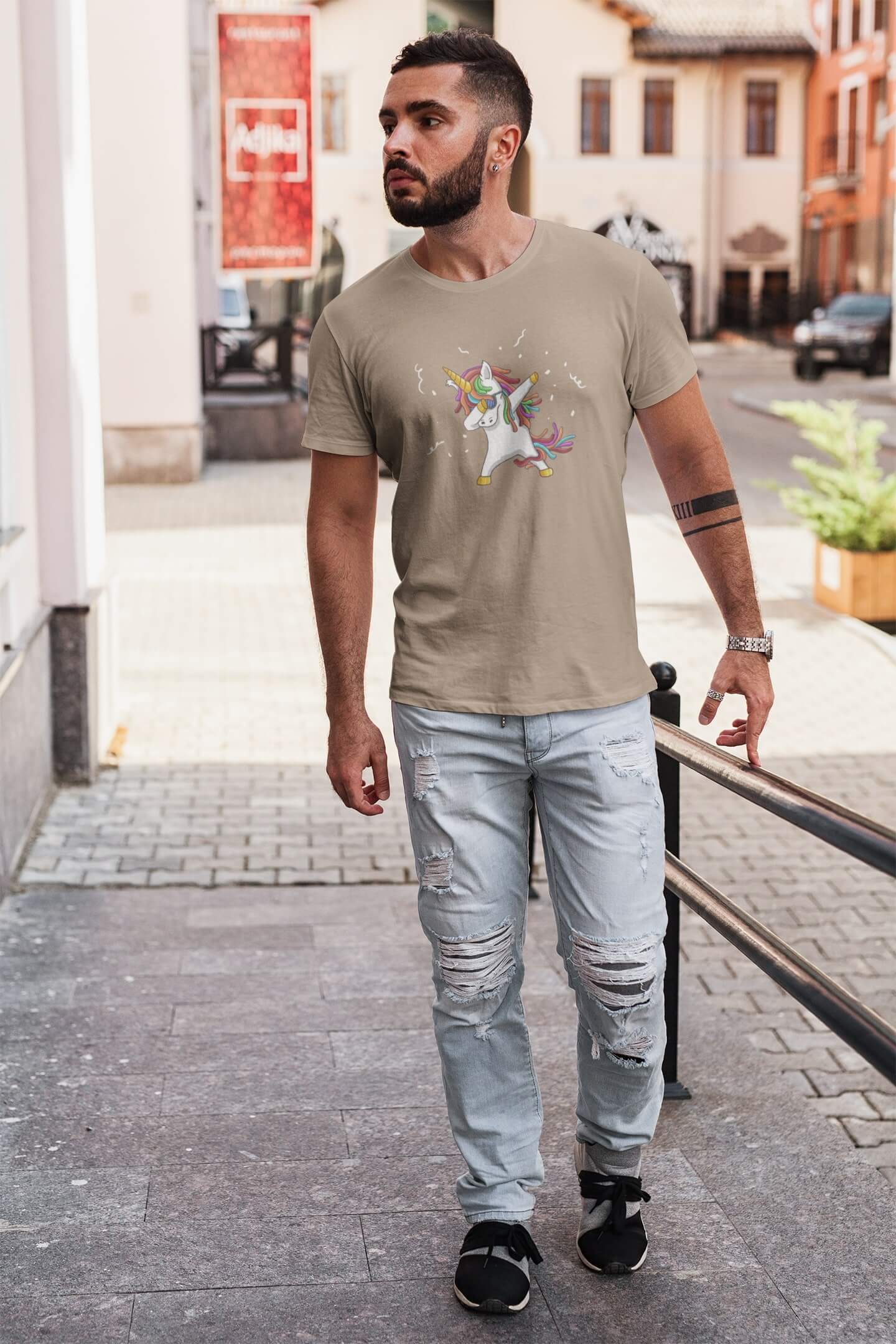 Pánské tričko Dabujúci unicorn Barva: Písková, Velikost: M