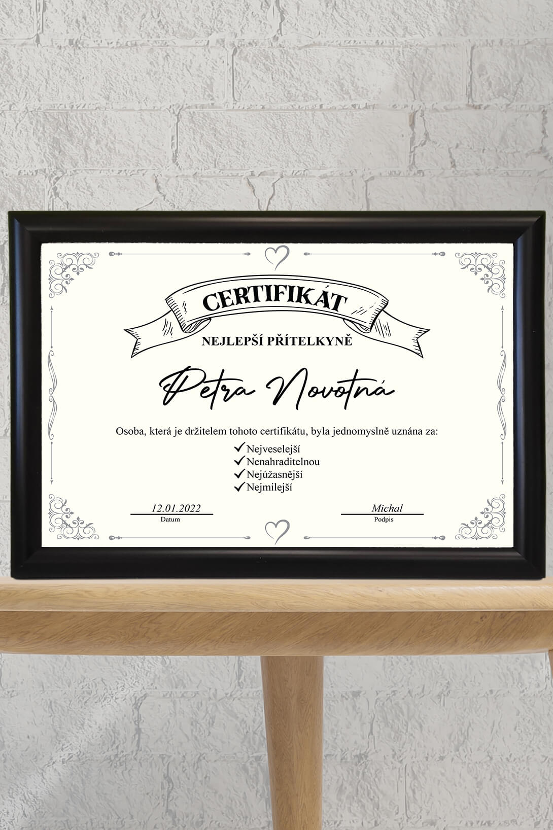 Certifikát Nejlepší přítelkyně Barva: Černá