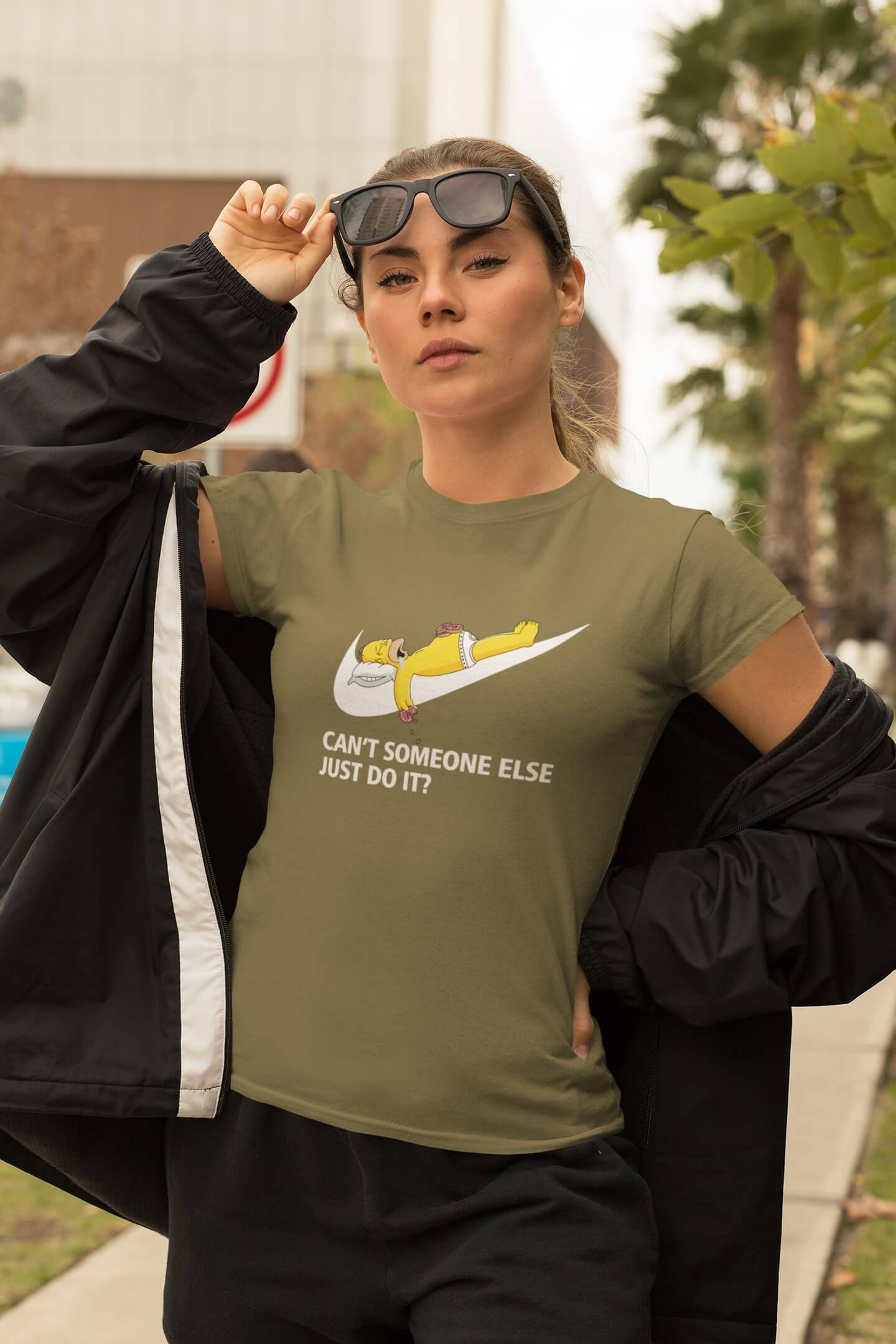 Levně Dámské tričko Just do it Barva: Svetlá khaki