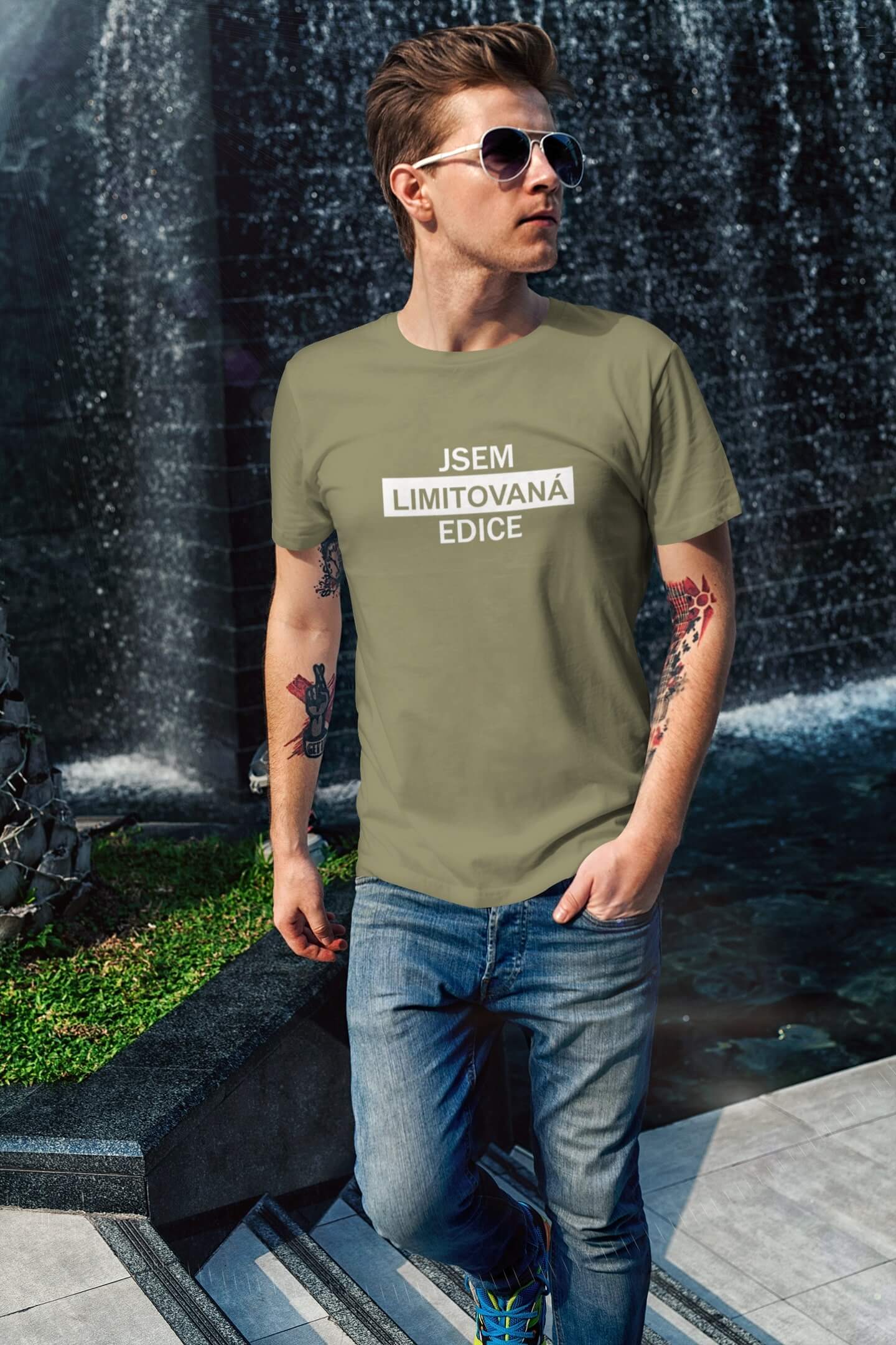 Pánské tričko Jsem limitovaná edice Barva: Svetlá khaki, Velikost: L