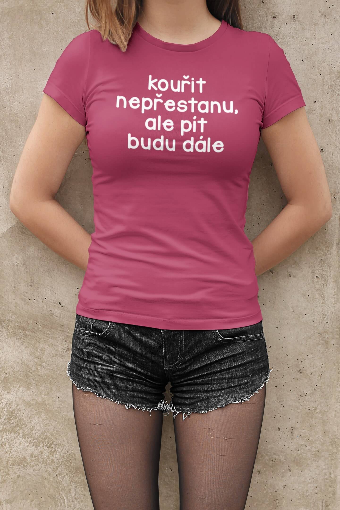 Levně Dámské tričko Kouřit nepřestanu Barva: Purpurová