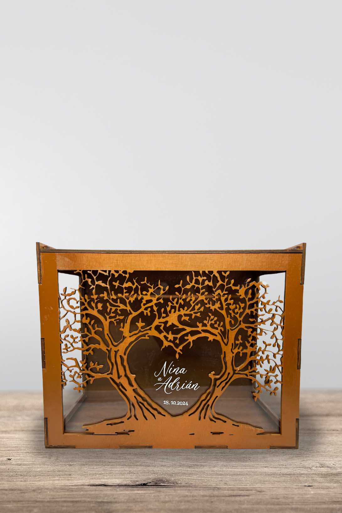 Krabice na darování darů