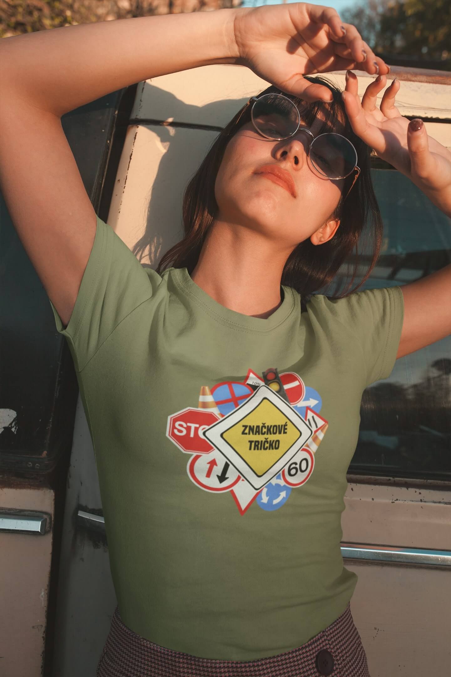 Dámské tričko Značkové tričko Barva: Svetlá khaki