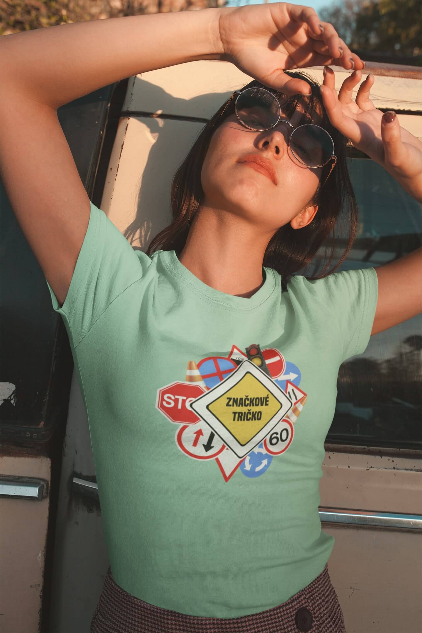 Dámské tričko Značkové tričko Barva: Mätová