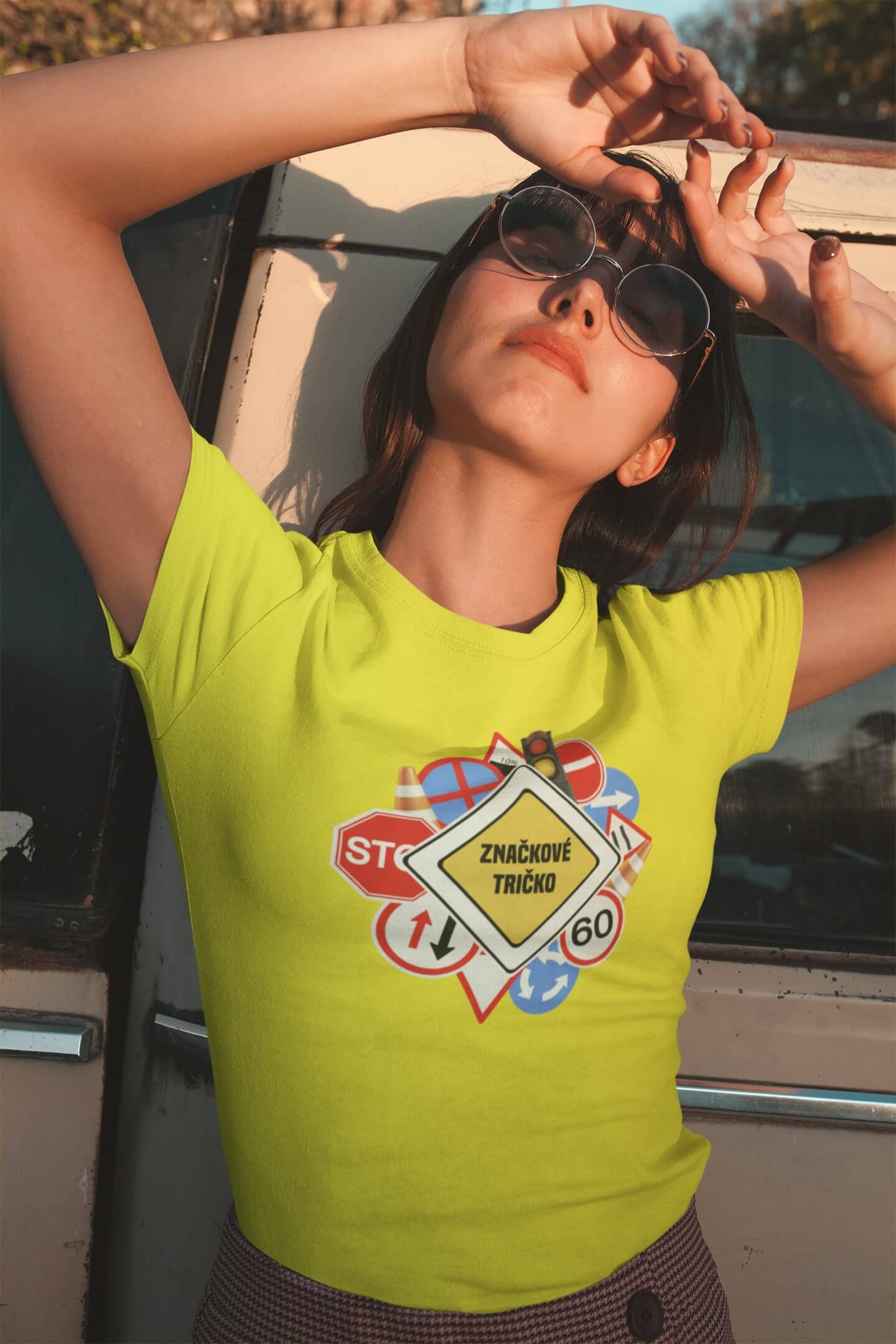 Dámské tričko Značkové tričko Barva: Citrónová