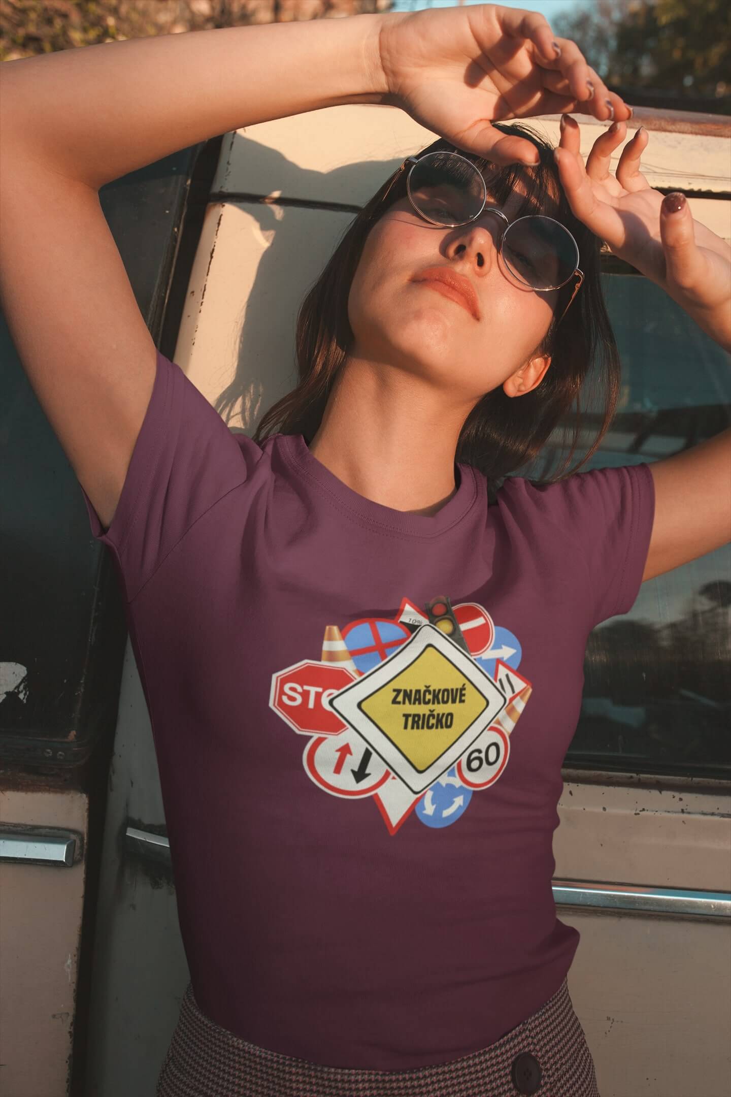 Dámské tričko Značkové tričko Barva: Fuchsiová