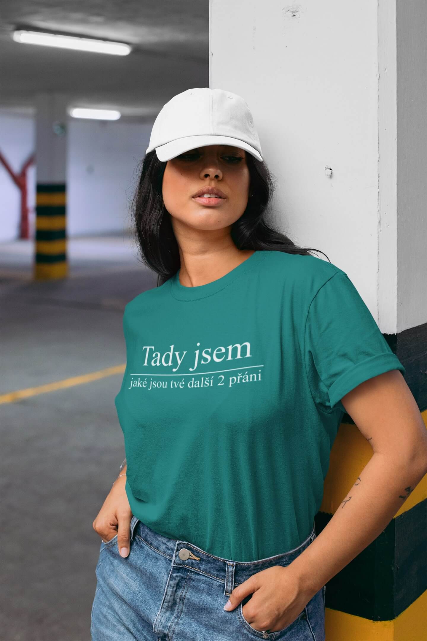 Dámské tričko Tady jsem Barva: Smaragdově zelená, Velikost: 2XL