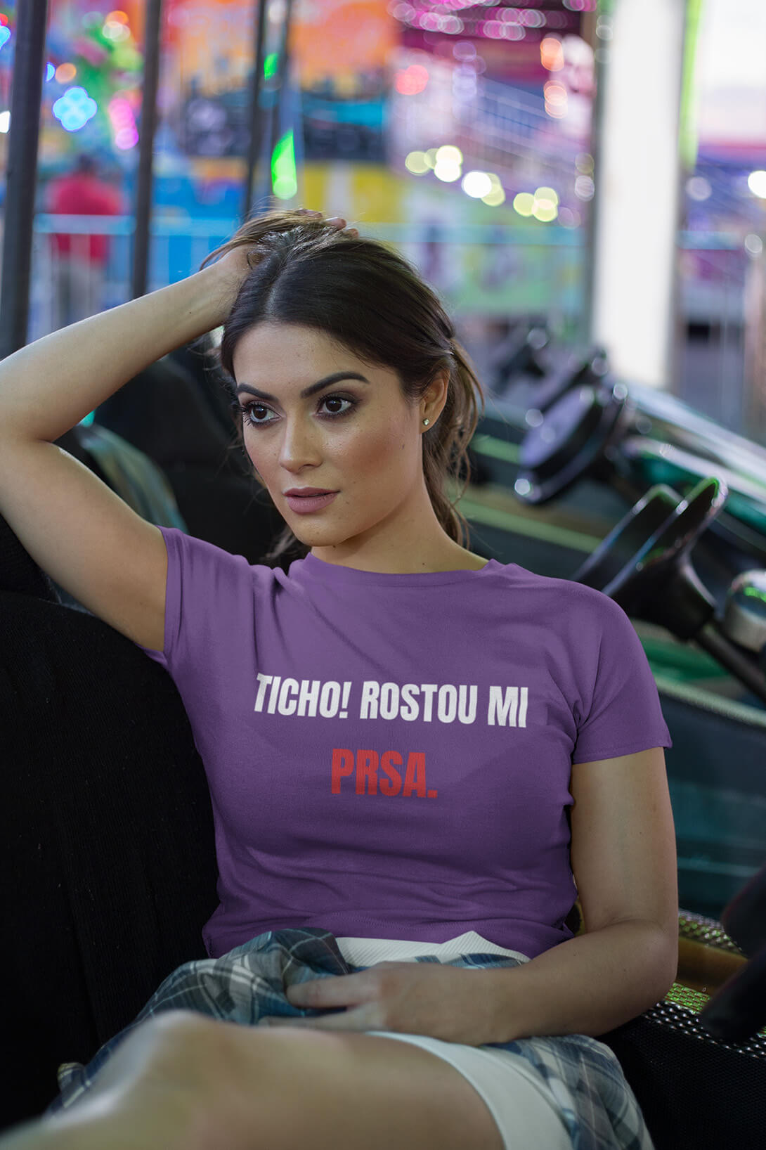 Levně Dámské tričko Prsa Barva: Fialová