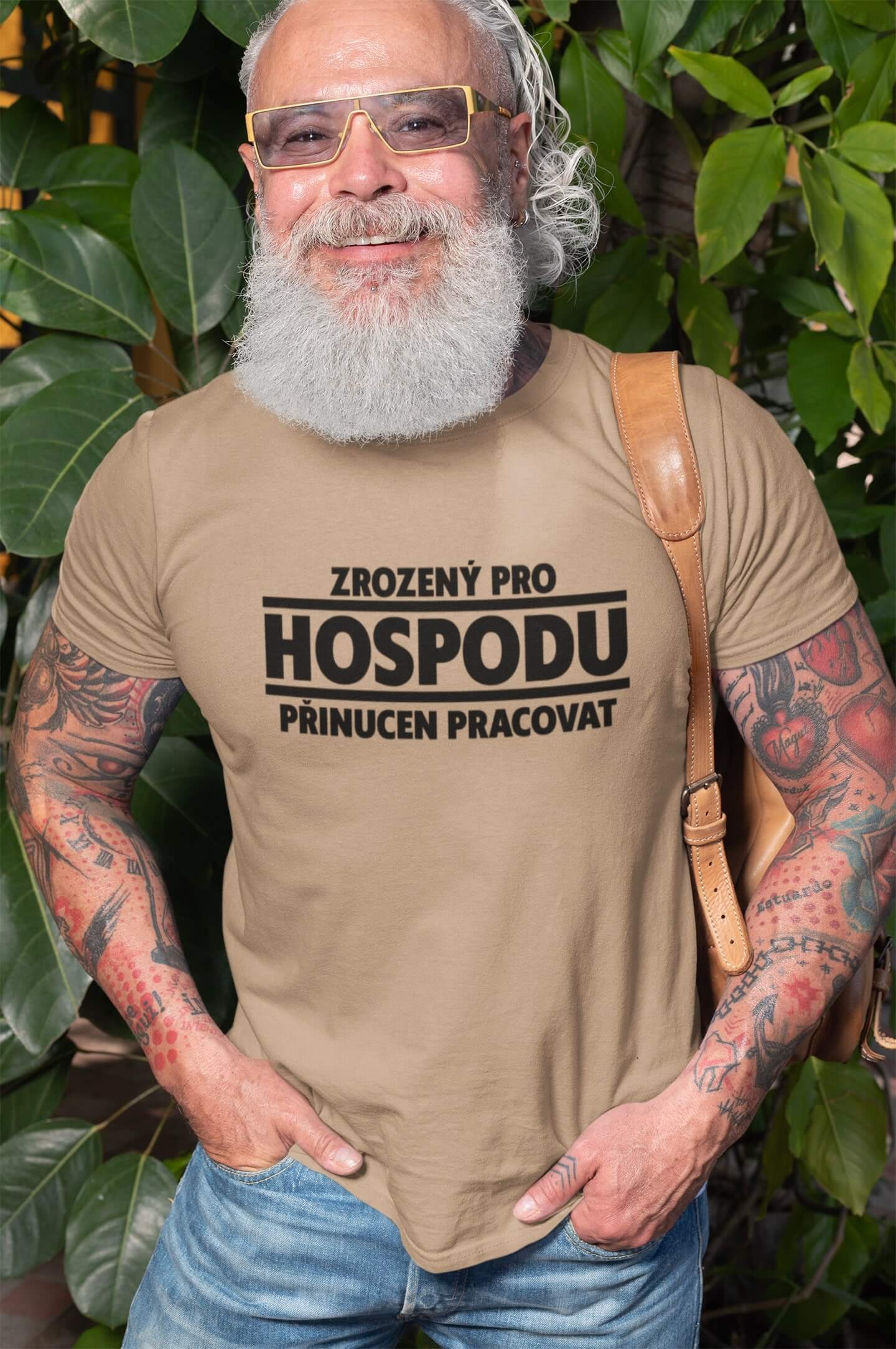 Pánské tričko Zrozený pro hospodu Barva: Písková, Velikost: XS