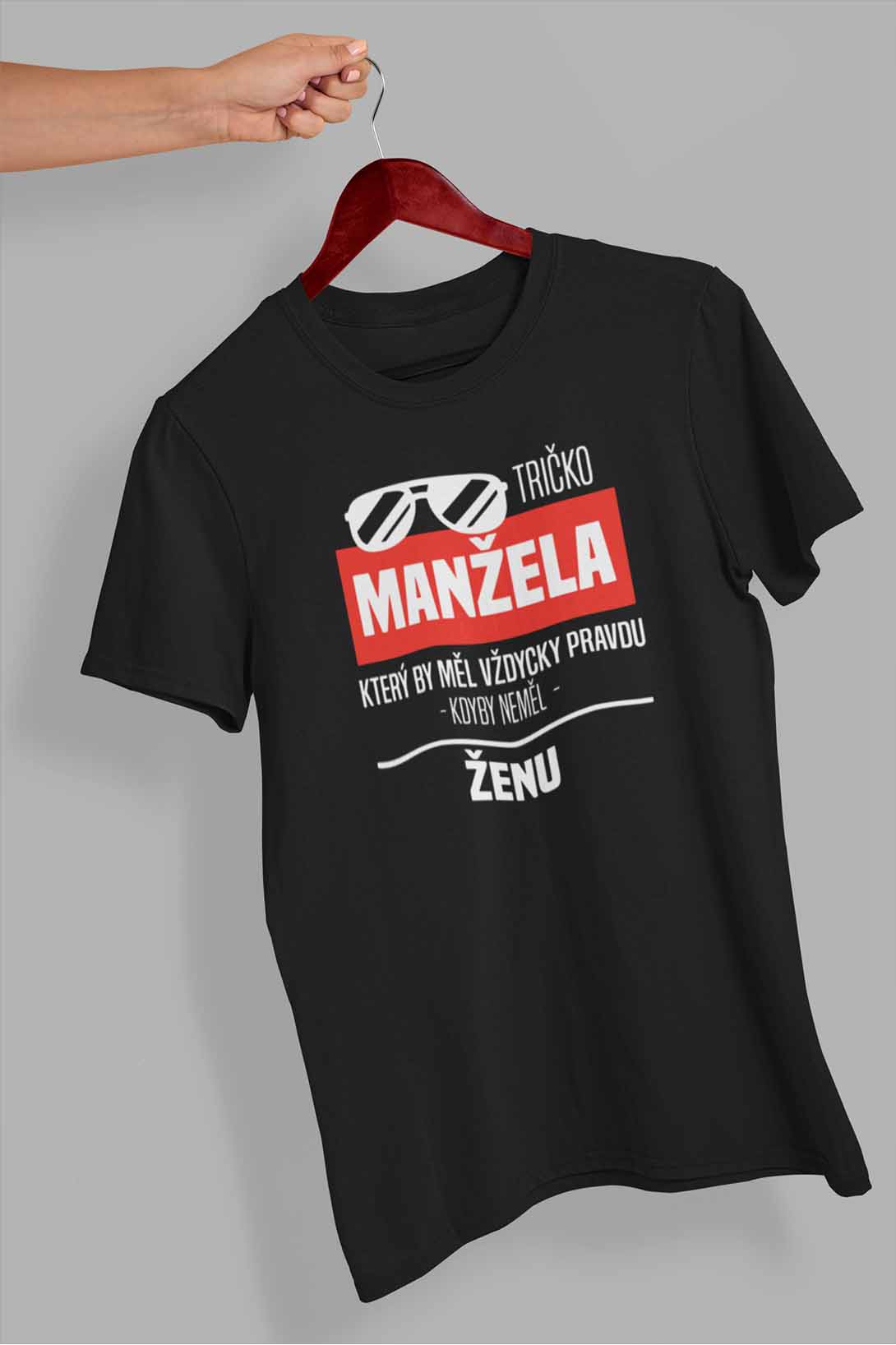 Černá