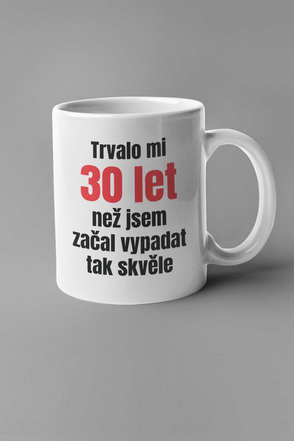 Bílá
