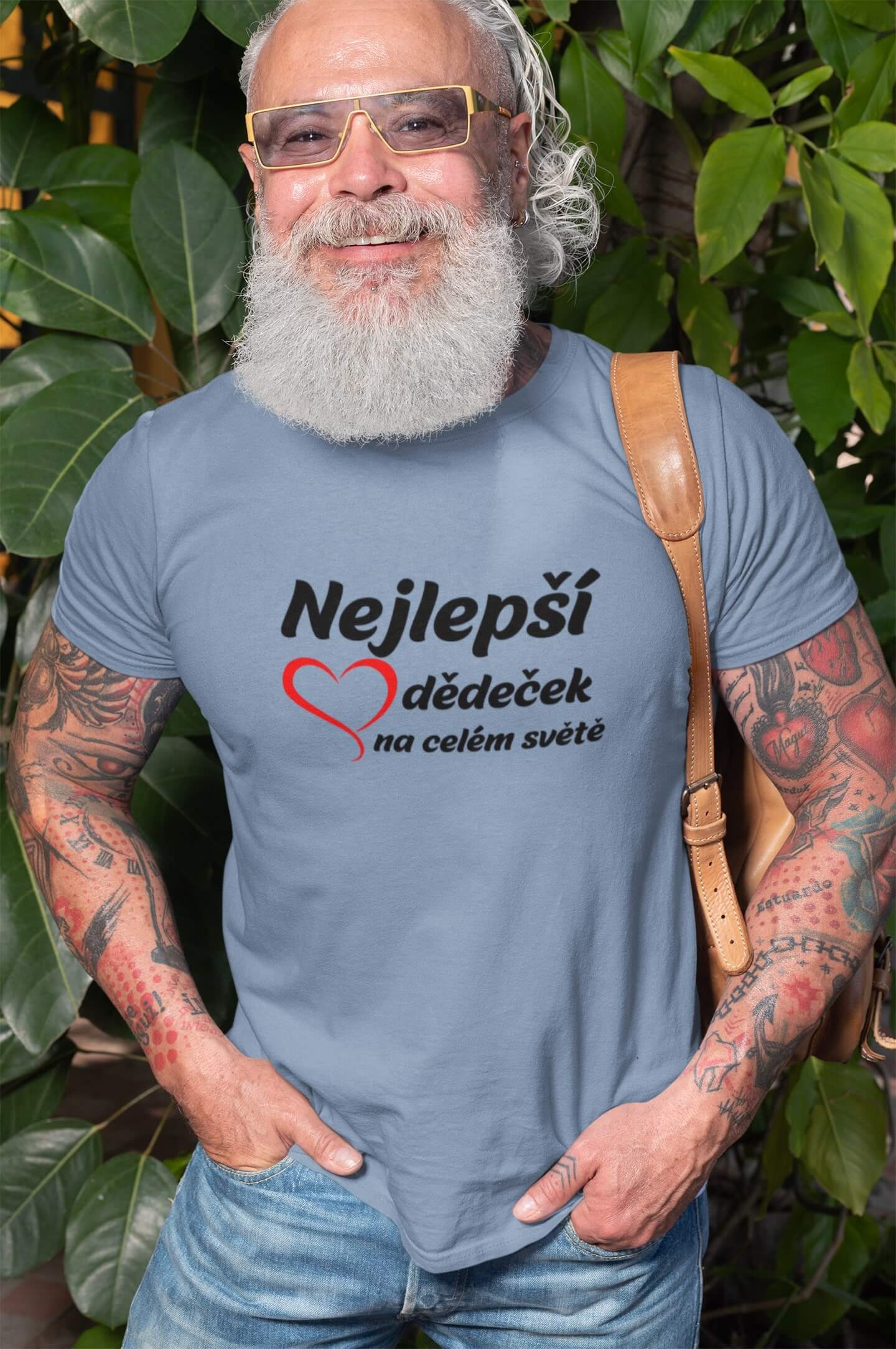 Modrá