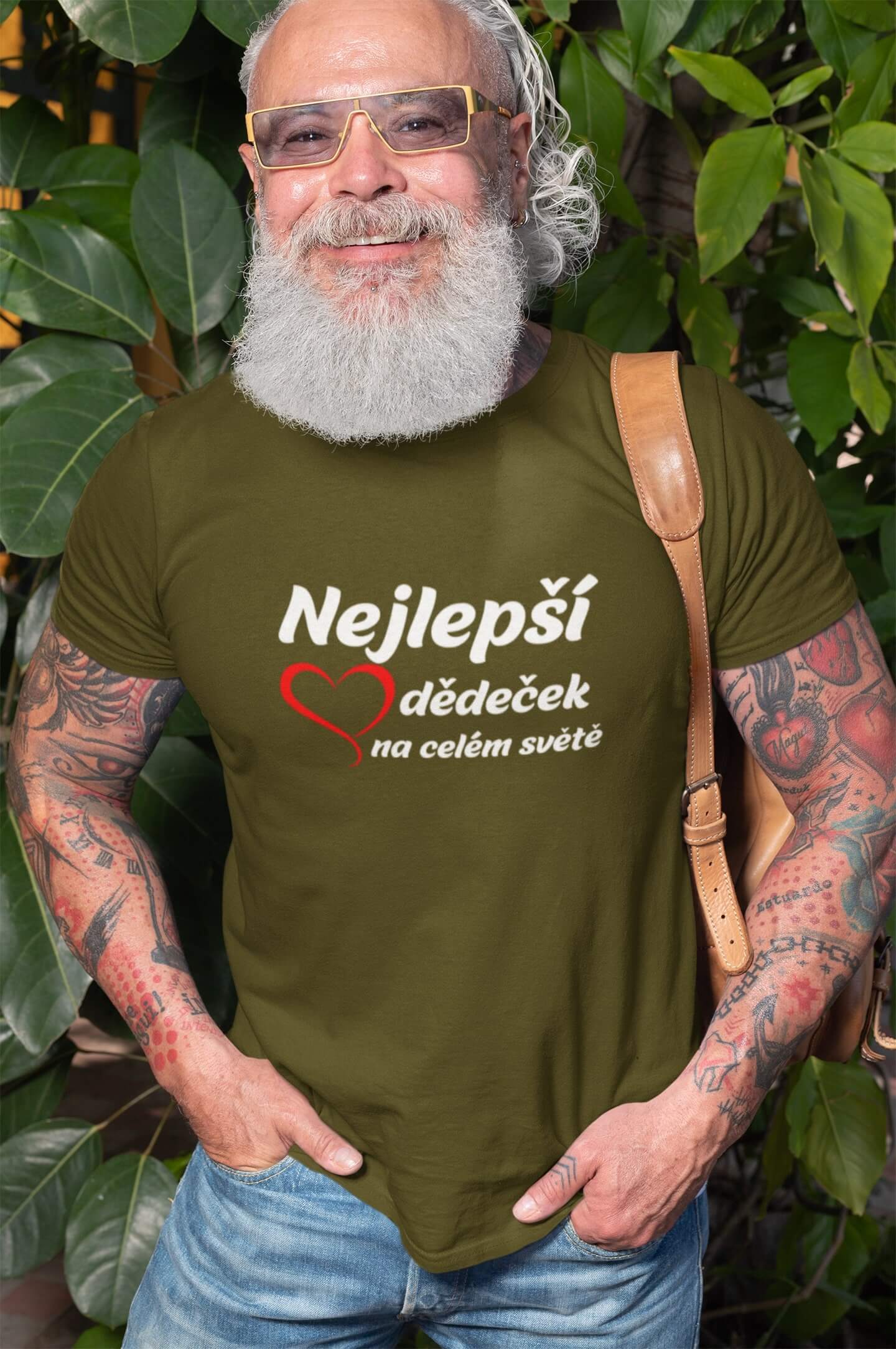 Pánské tričko Nejlepší dědeček Barva: Khaki, Velikost: XS