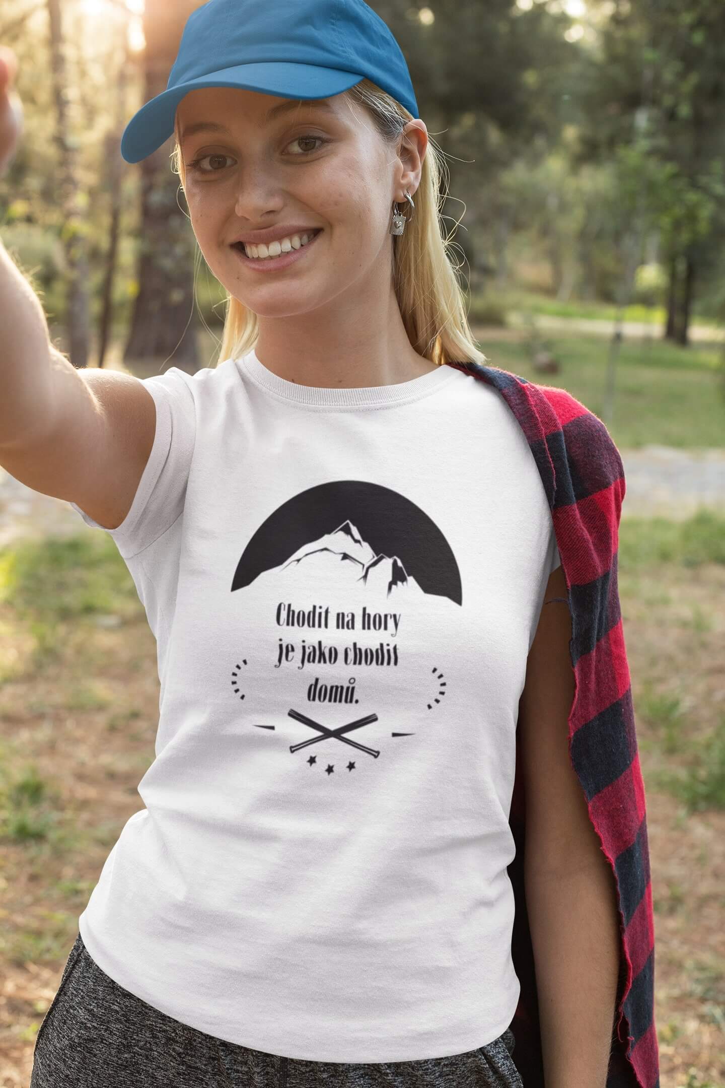 Dámské tričko Chodit na hory Barva: Bíla