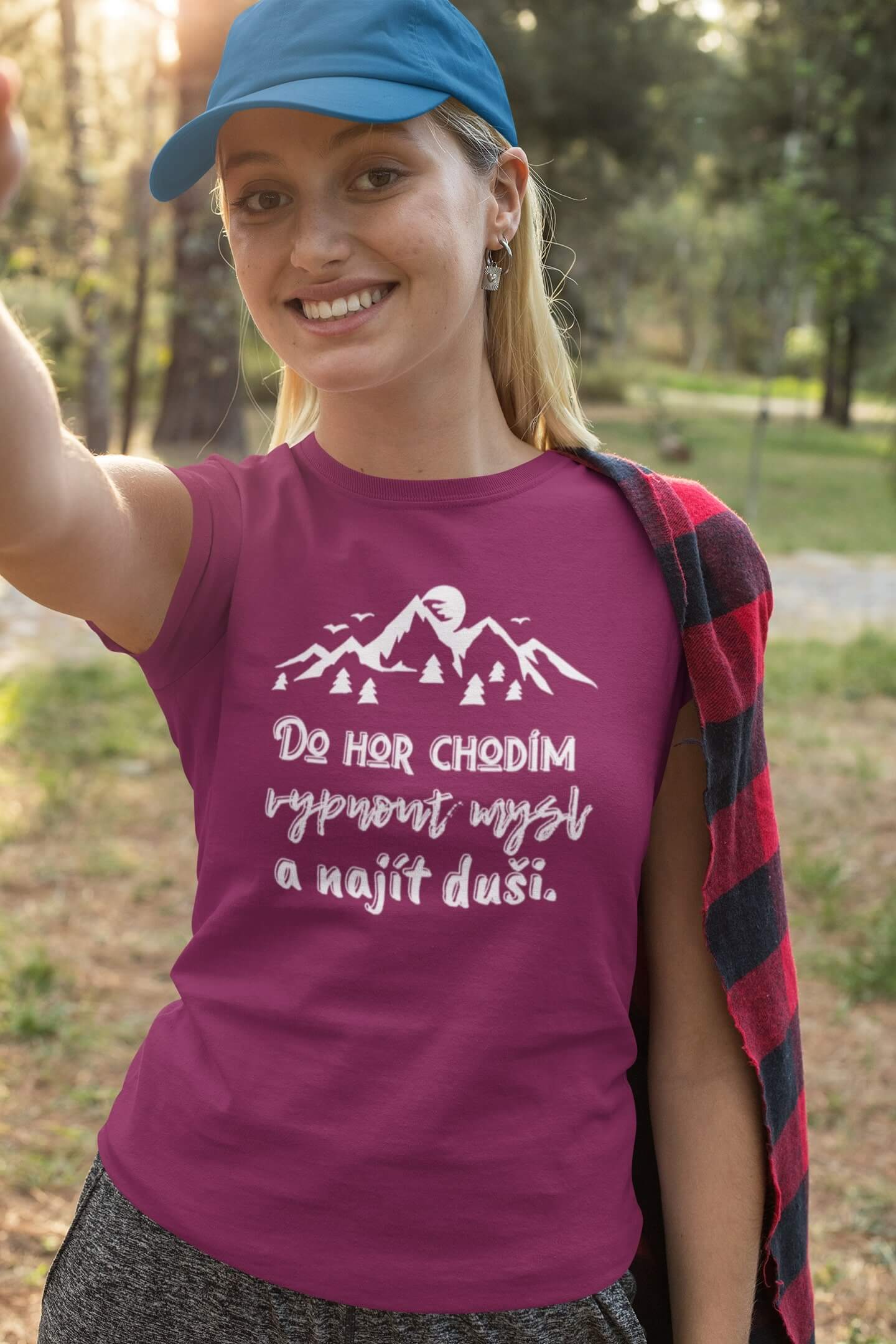 Dámské tričko Do hor chodím Barva: Fuchsiově červená, Velikost: L