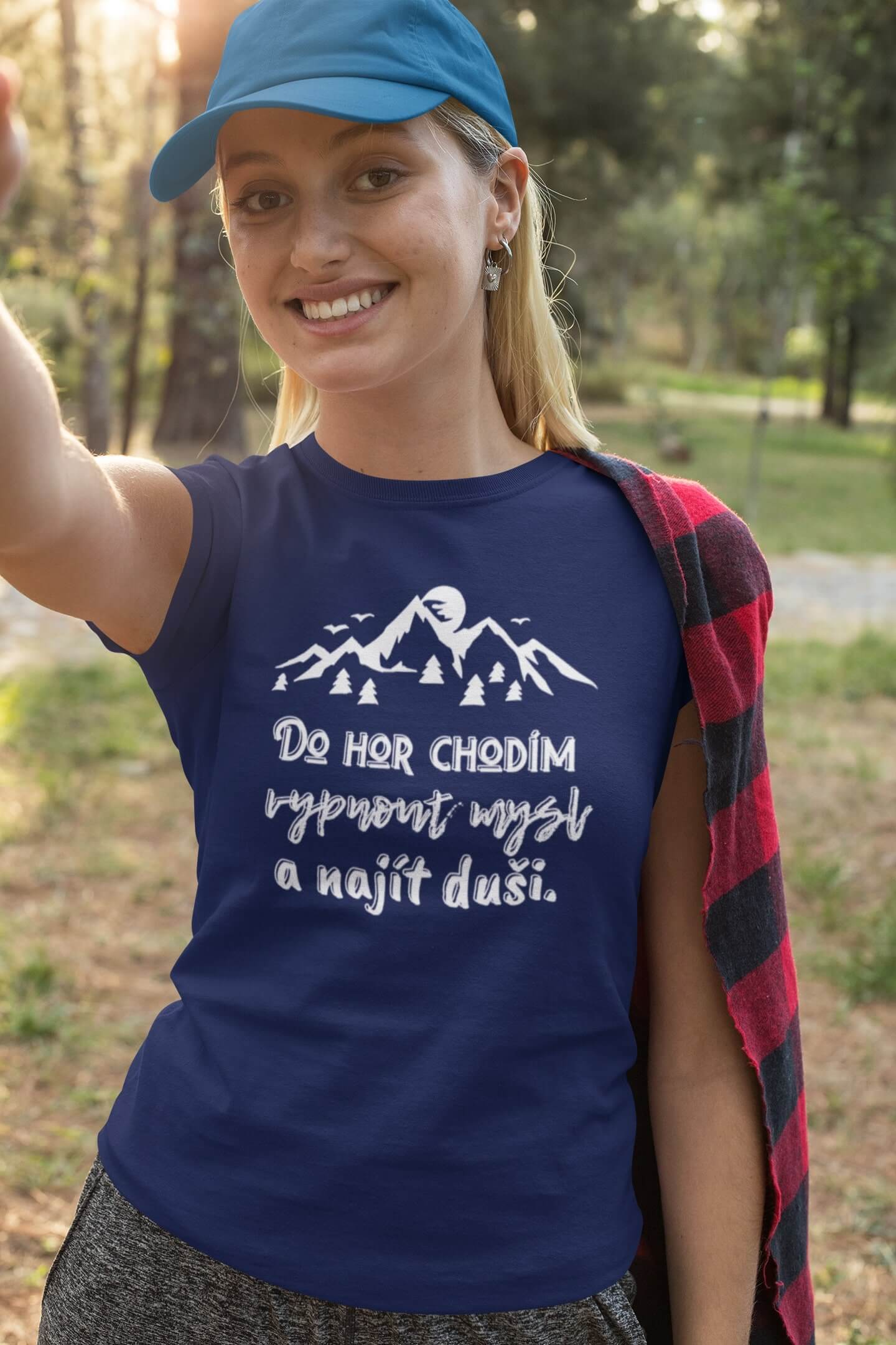 Dámské tričko Do hor chodím Barva: Půlnoční modrá, Velikost: XS