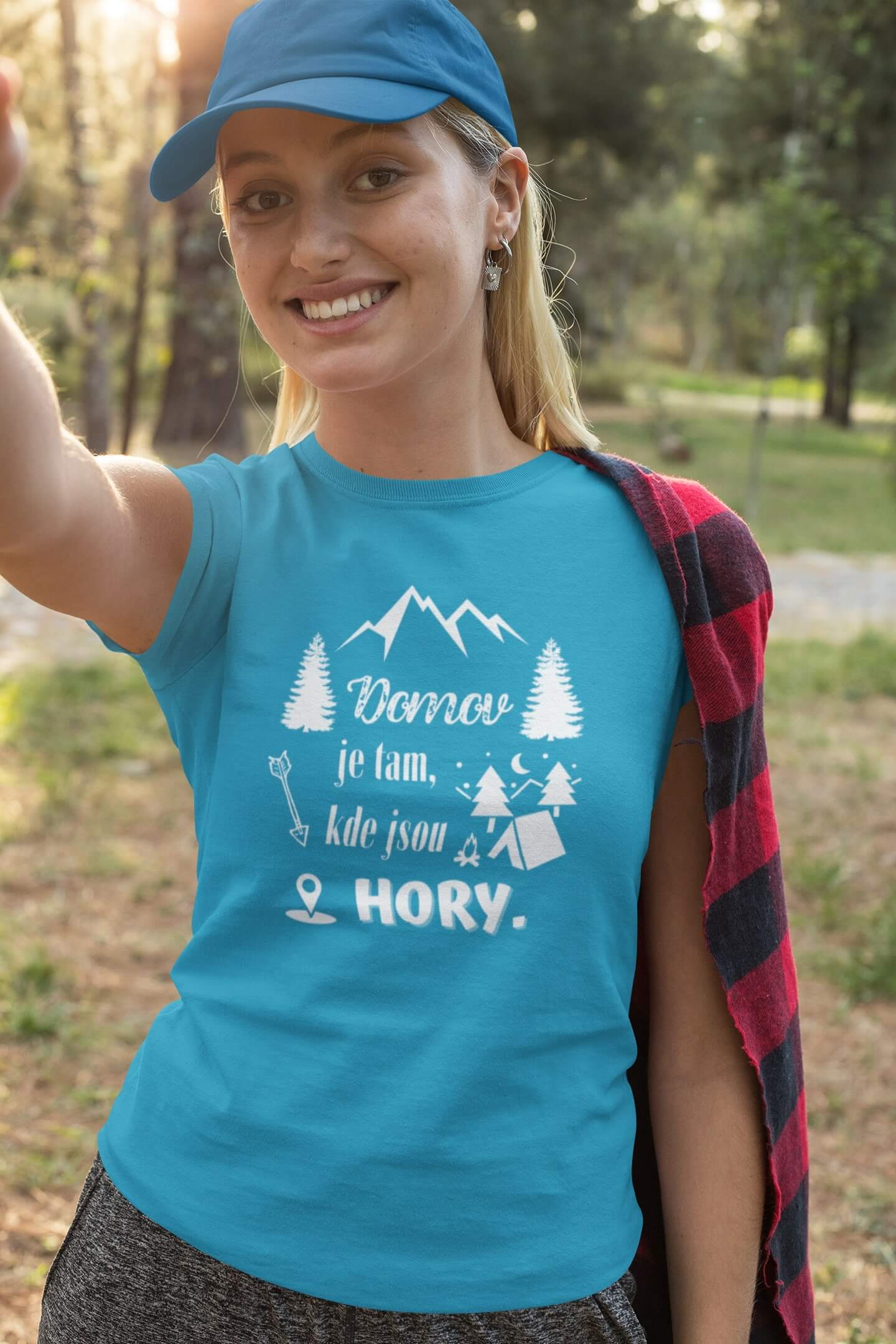 Dámské tričko Domov je tam, kde jsou hory Barva: Tyrkysová, Velikost: XS