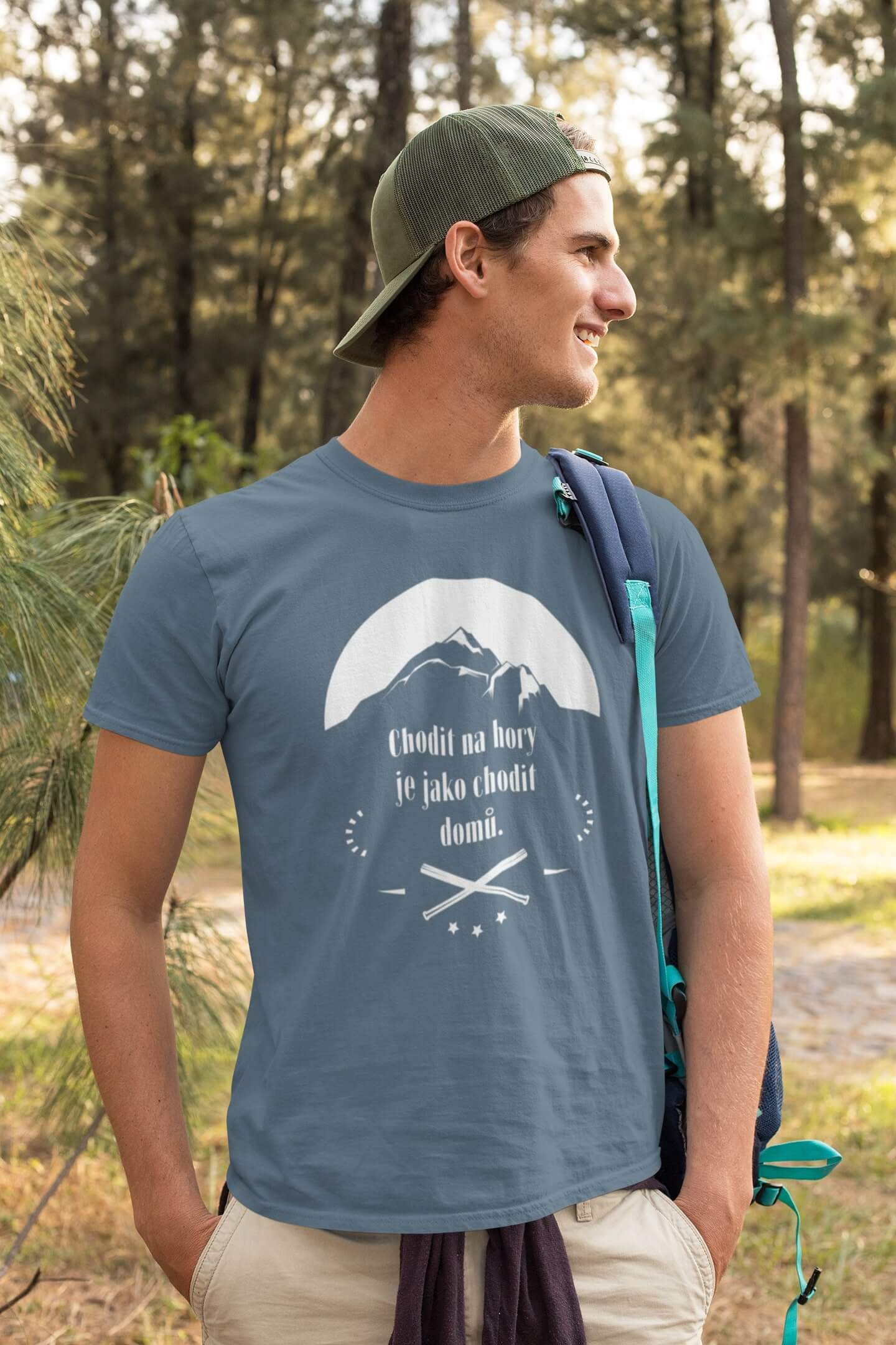 Pánské tričko Chodit na hory Barva: Denim