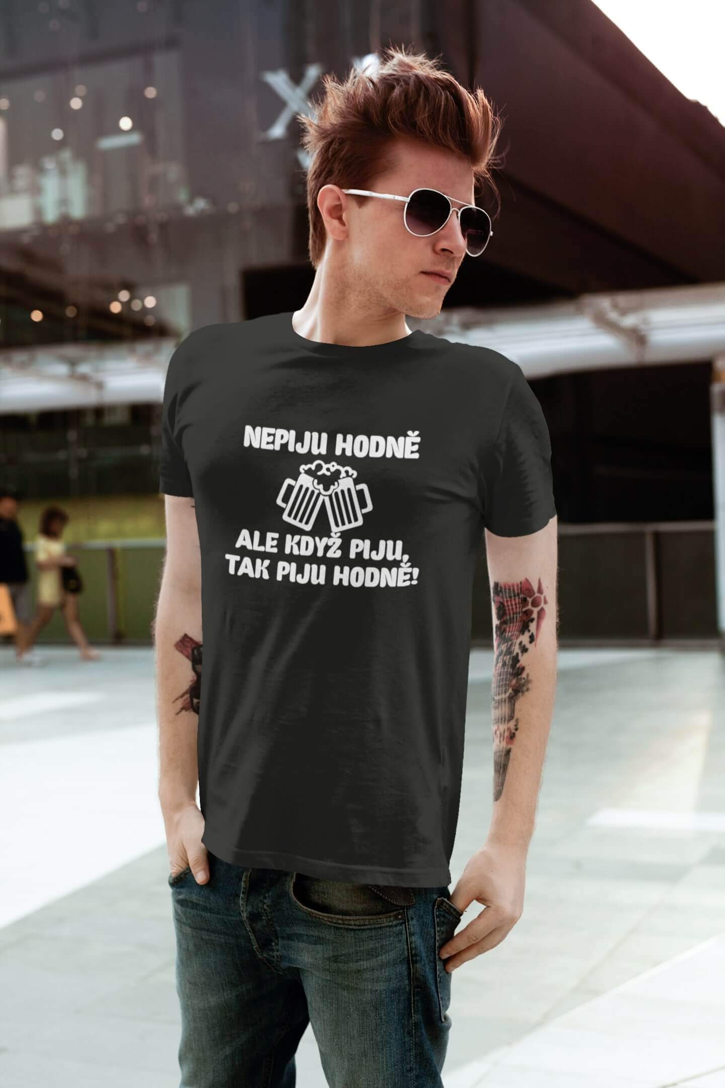 Černá