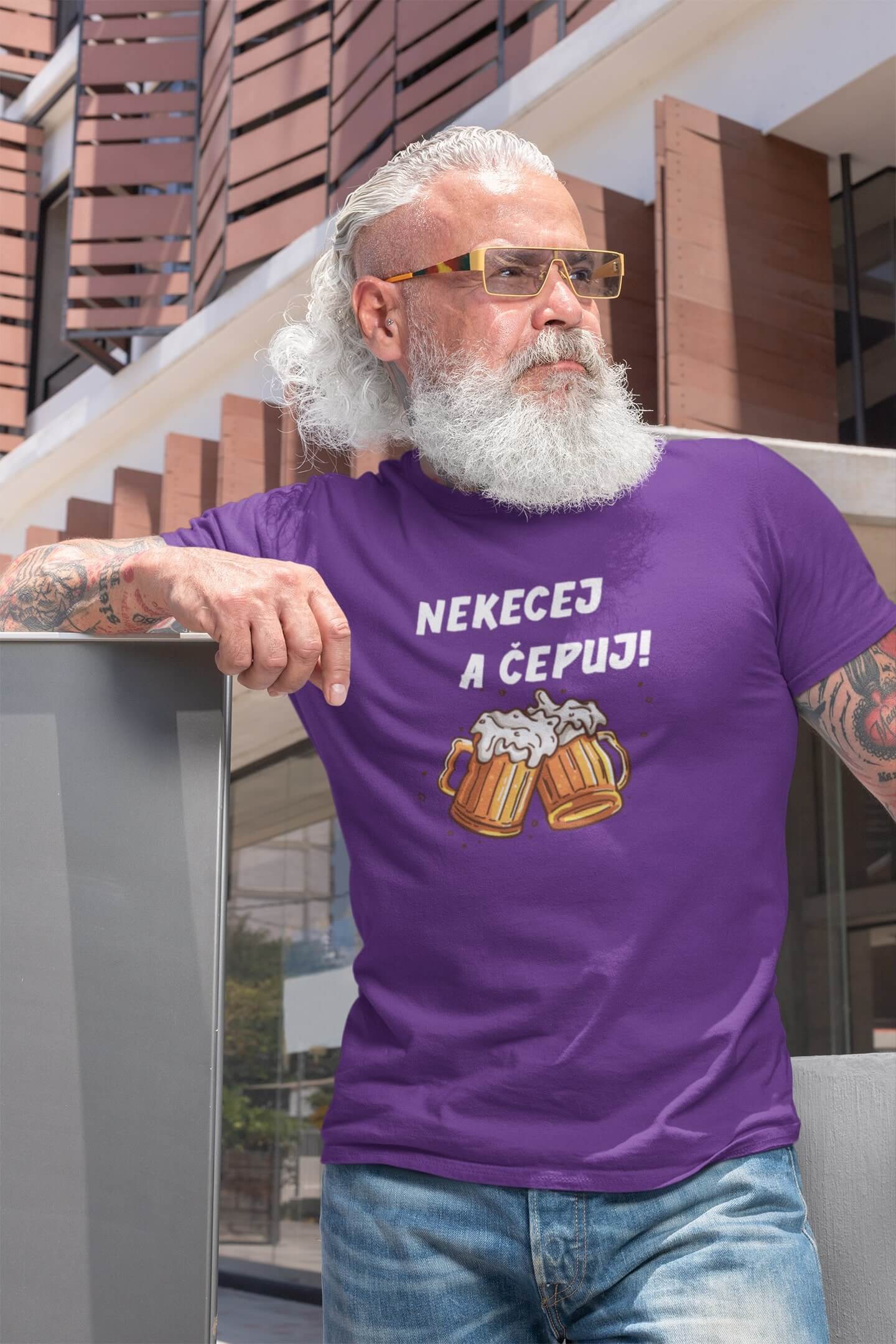 Pánské tričko Nekecej a čepuj! Barva: Fialová, Velikost: M