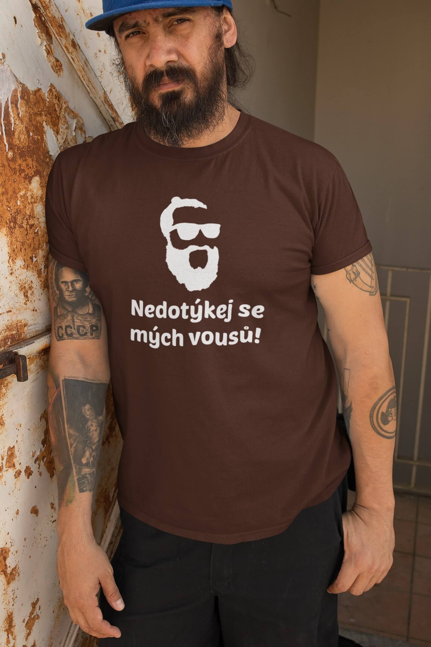Pánské tričko Vousy Barva: Čokoládová, Velikost: 2XL