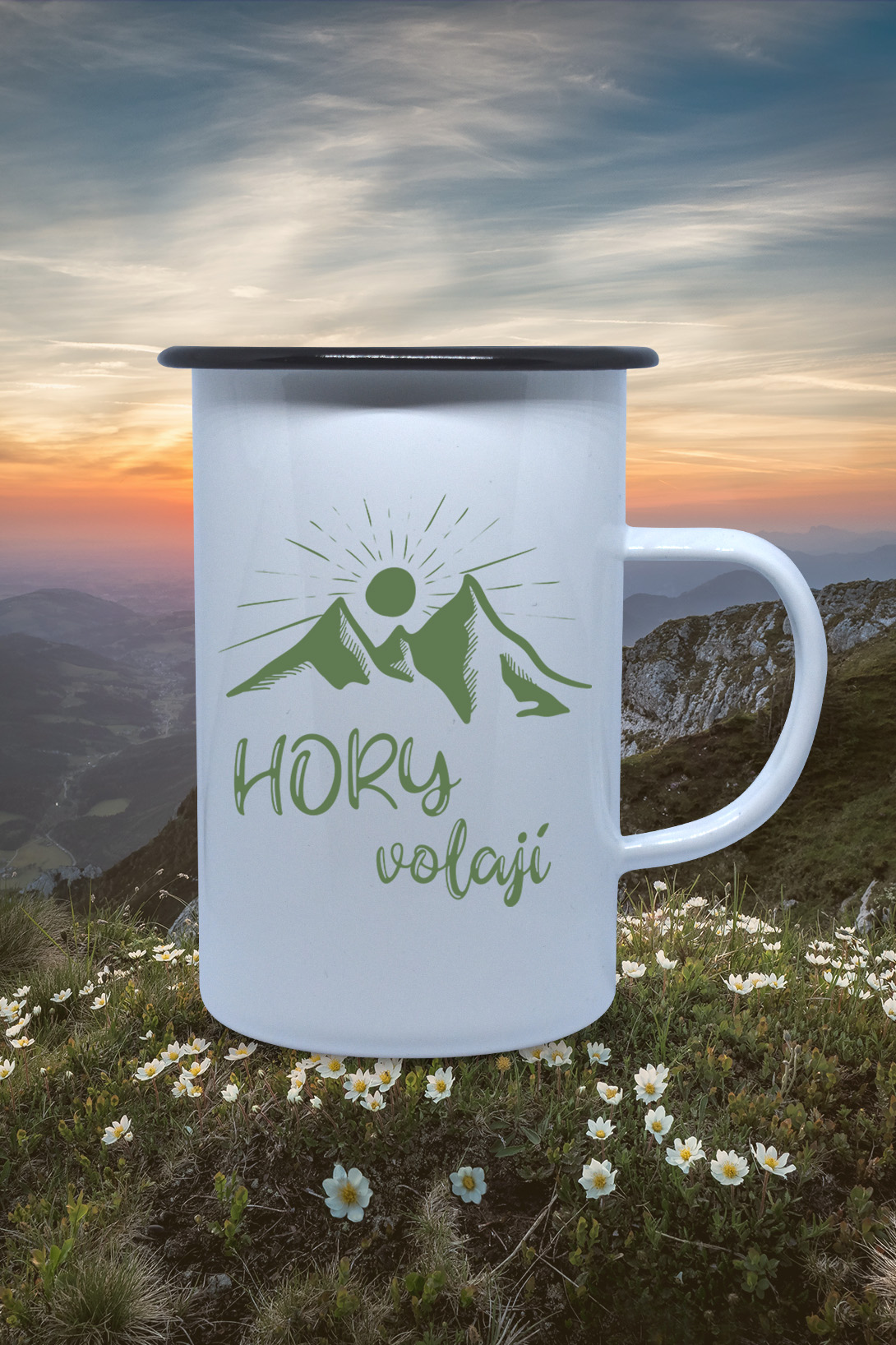 Plechový hrnek Hory volají Hrnek: Kovový hrnek 450ml