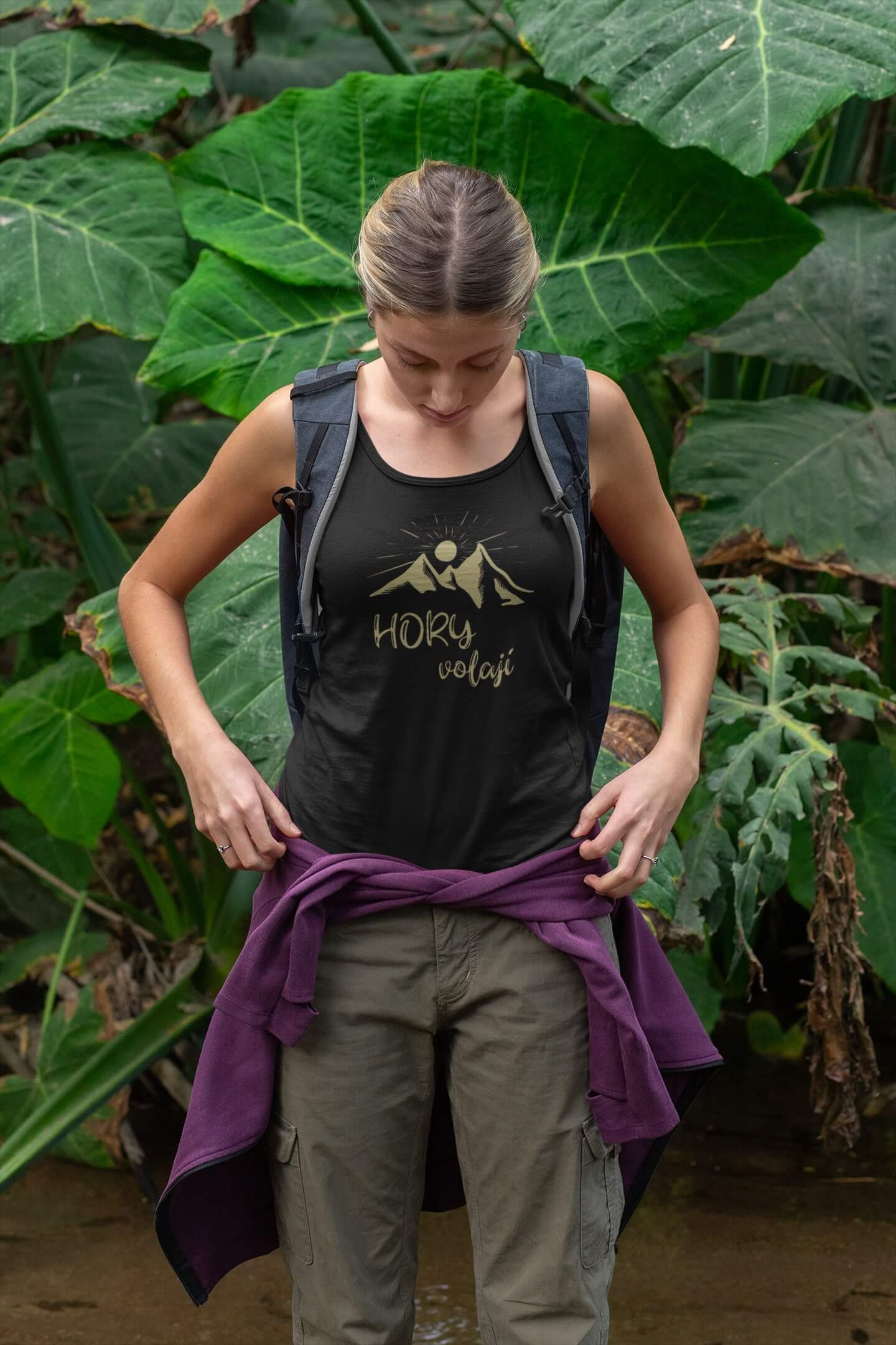 Dámské tílko Hory volají Barva: Černá