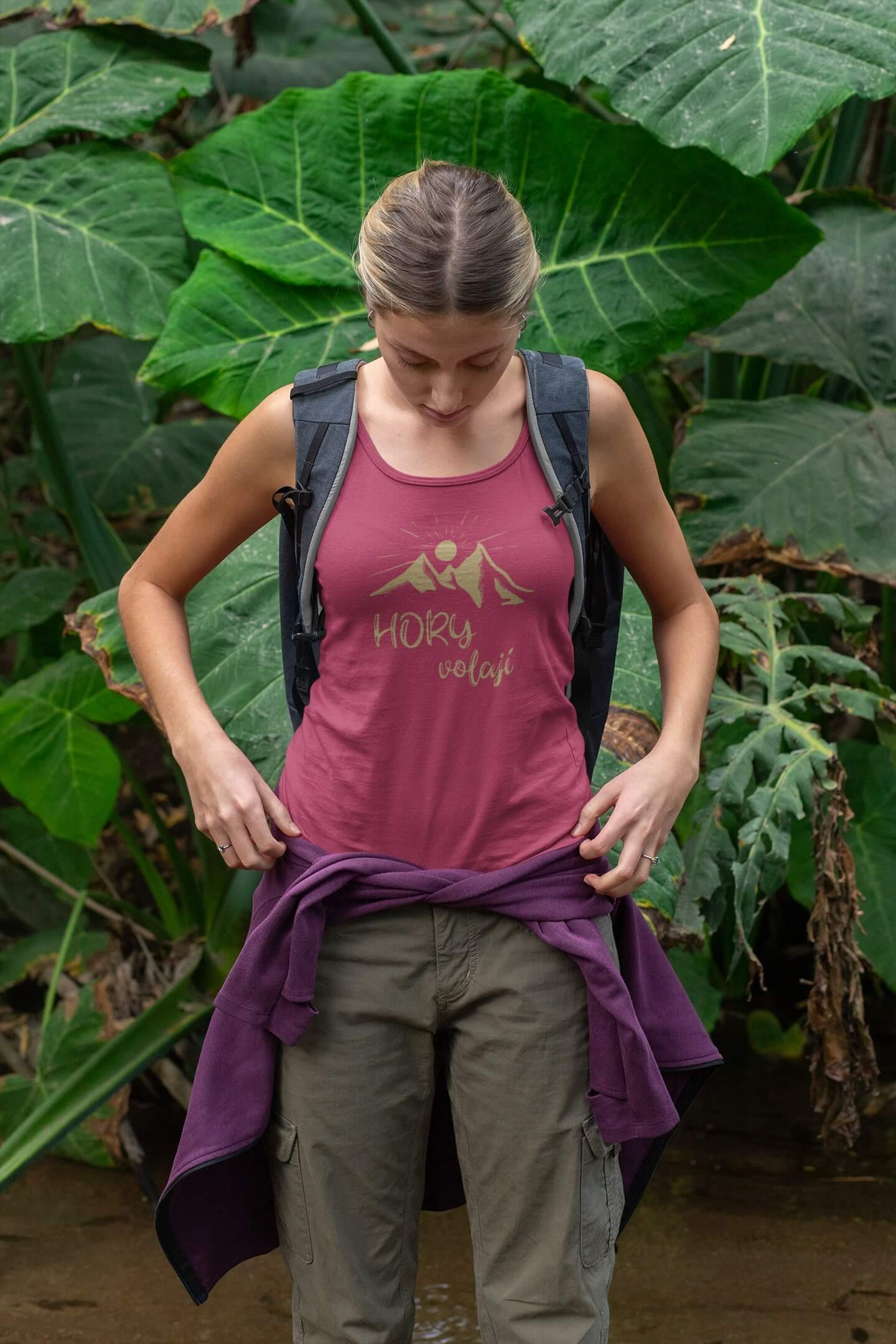 Dámské tílko Hory volají Barva: Purpurová