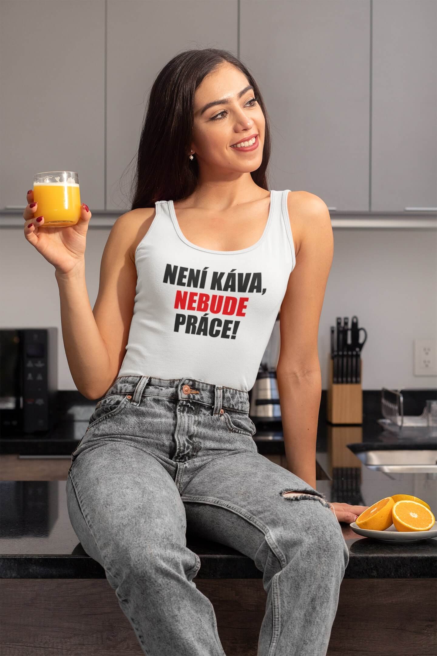 Dámské tílko Není káva, nebude práce Barva: Bíla, Velikost: XS